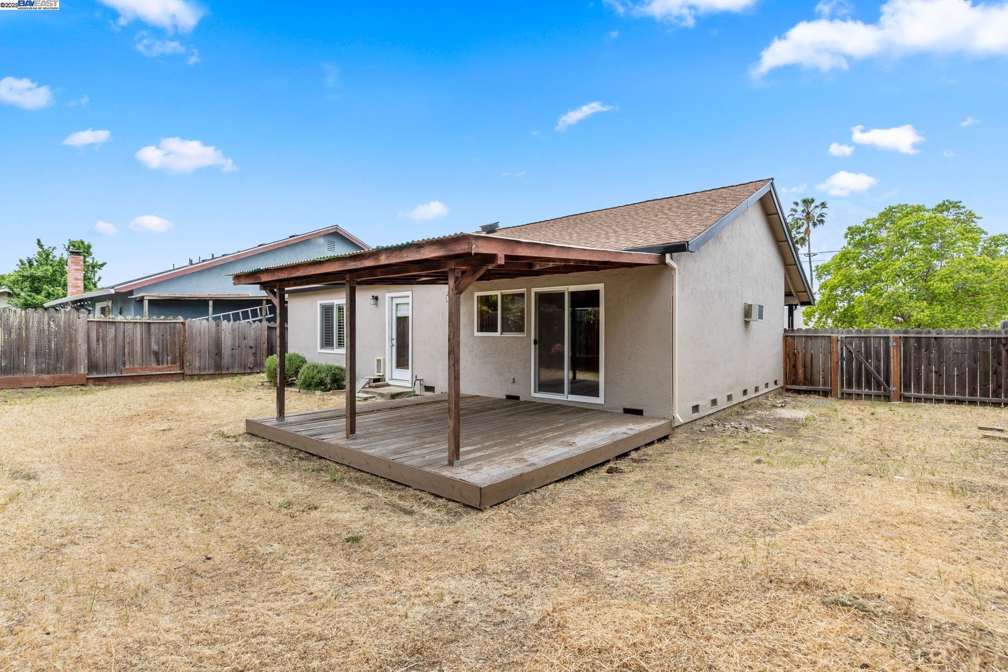 Detail Gallery Image 44 of 47 For 368 Helen Way, Livermore,  CA 94550 - 3 Beds | 2 Baths