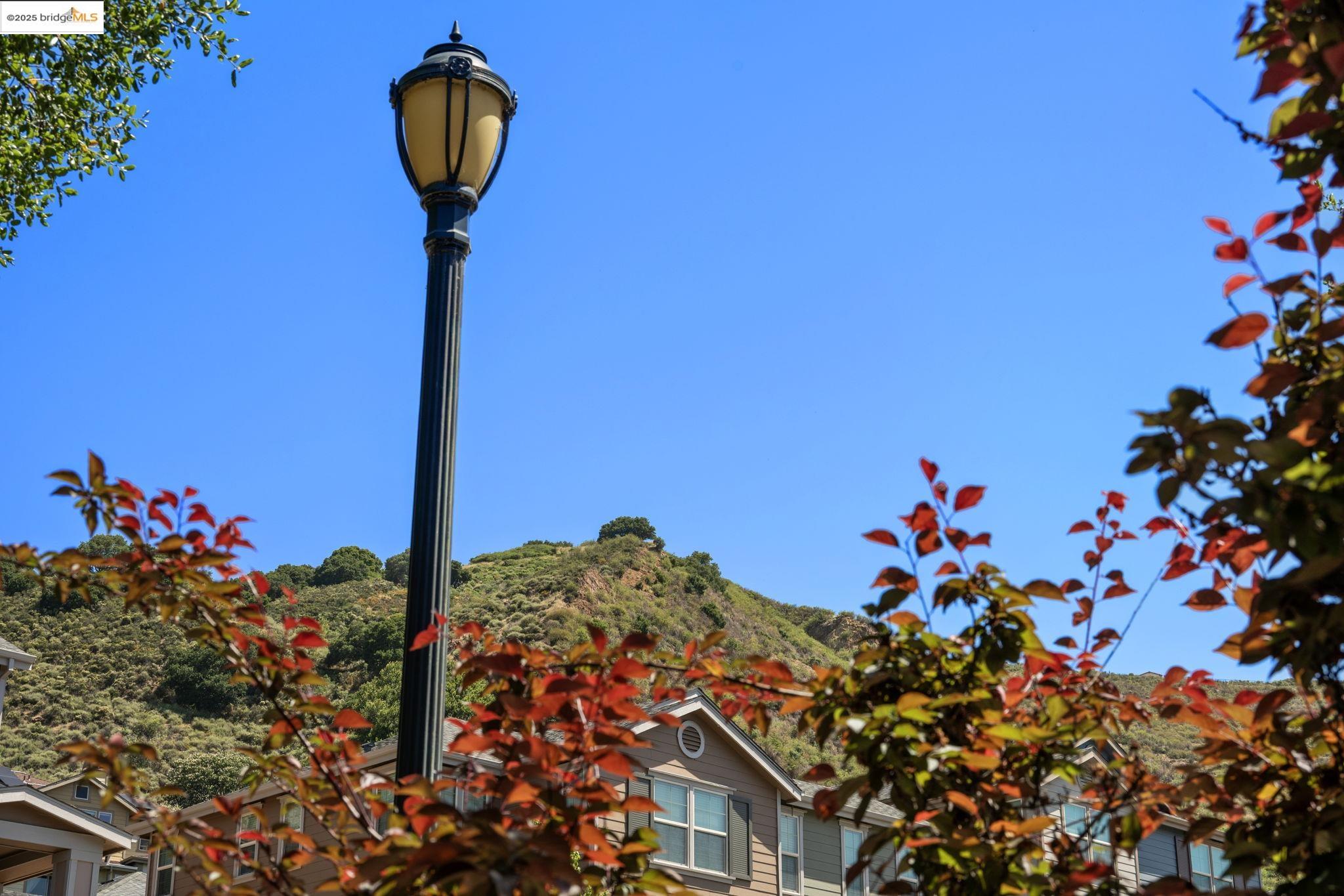 Detail Gallery Image 46 of 60 For 6132 Old Quarry Loop, Oakland,  CA 94605 - 2 Beds | 2 Baths