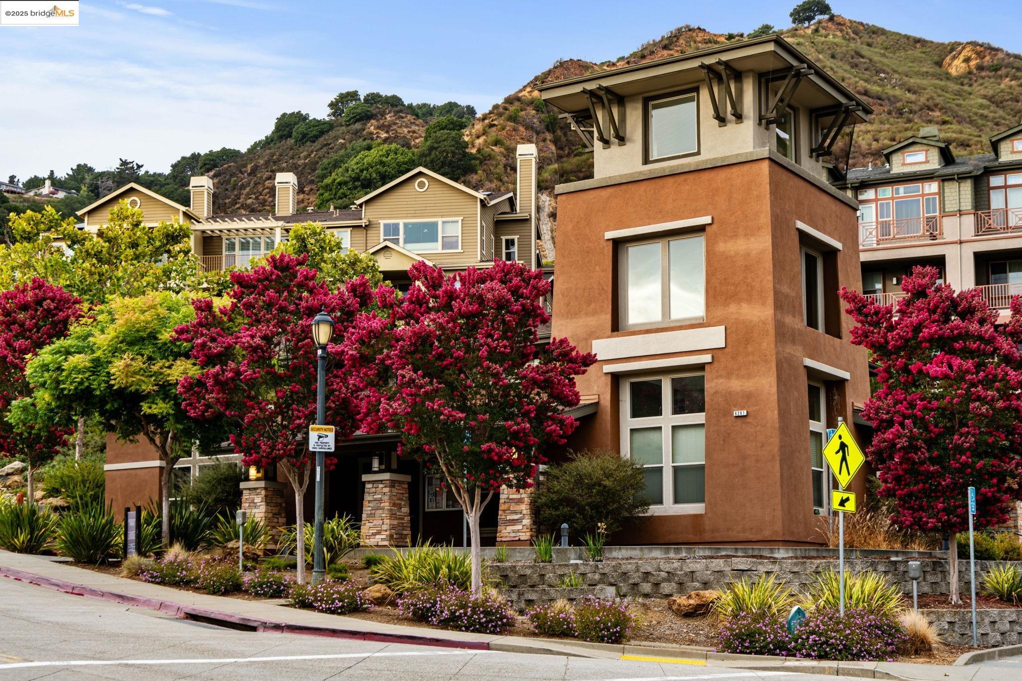 Detail Gallery Image 48 of 60 For 6132 Old Quarry Loop, Oakland,  CA 94605 - 2 Beds | 2 Baths