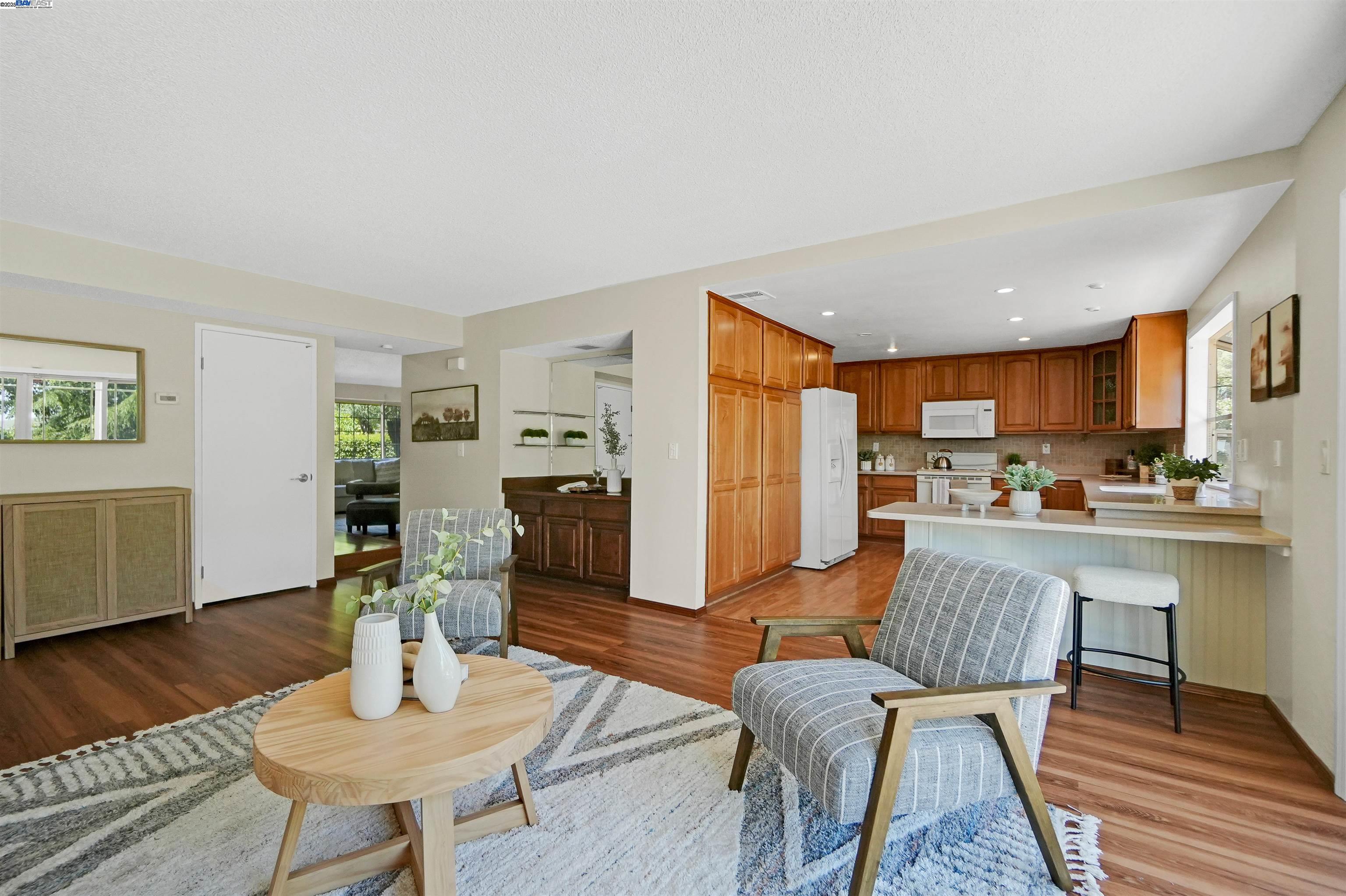 Detail Gallery Image 14 of 50 For 3589 Sentinel Ct, Hayward,  CA 94542 - 4 Beds | 3 Baths
