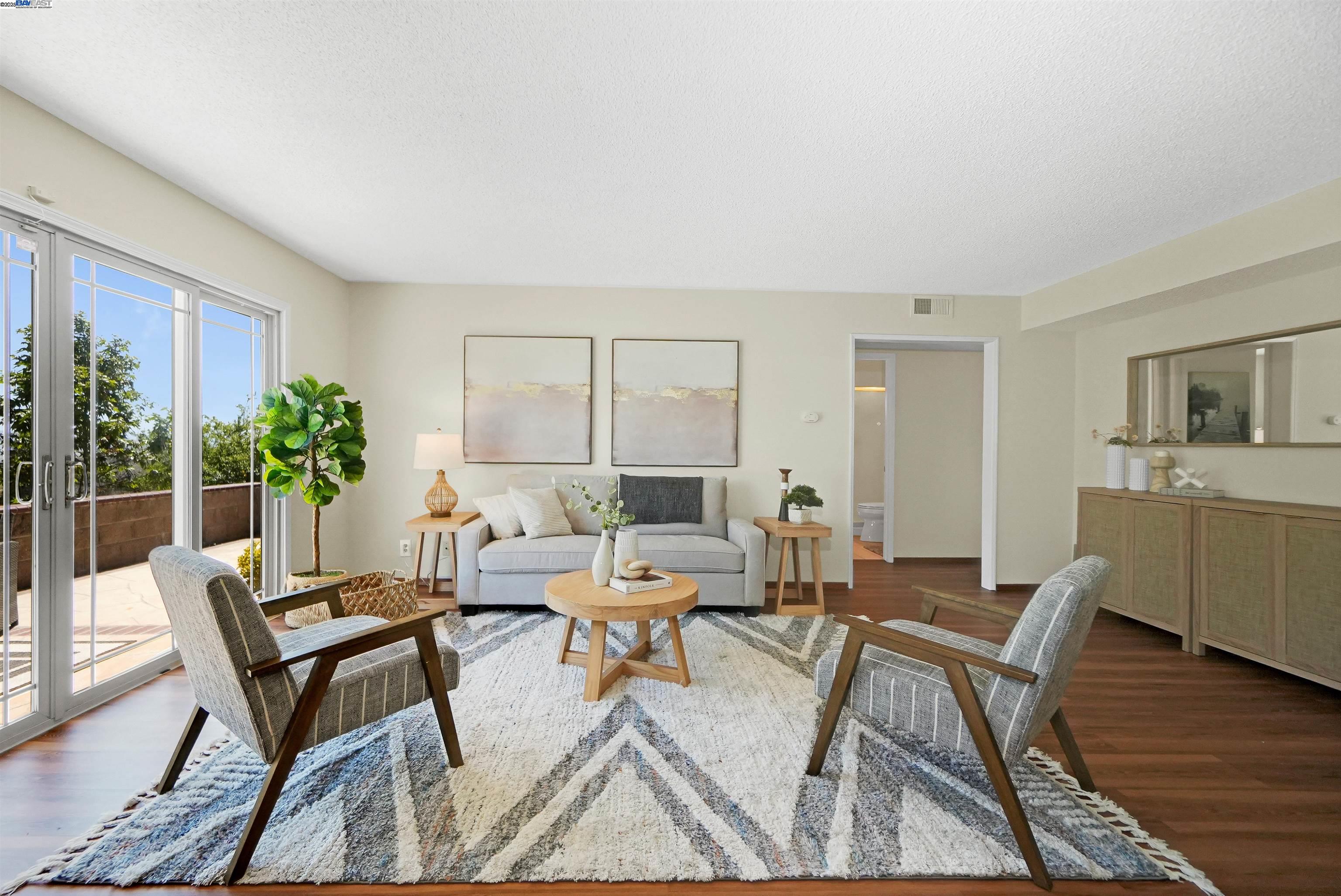 Detail Gallery Image 16 of 50 For 3589 Sentinel Ct, Hayward,  CA 94542 - 4 Beds | 3 Baths
