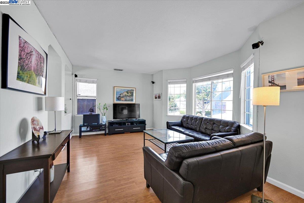 Detail Gallery Image 44 of 47 For 16230 Calypso Ct, San Leandro,  CA 94578 - 3 Beds | 2/1 Baths