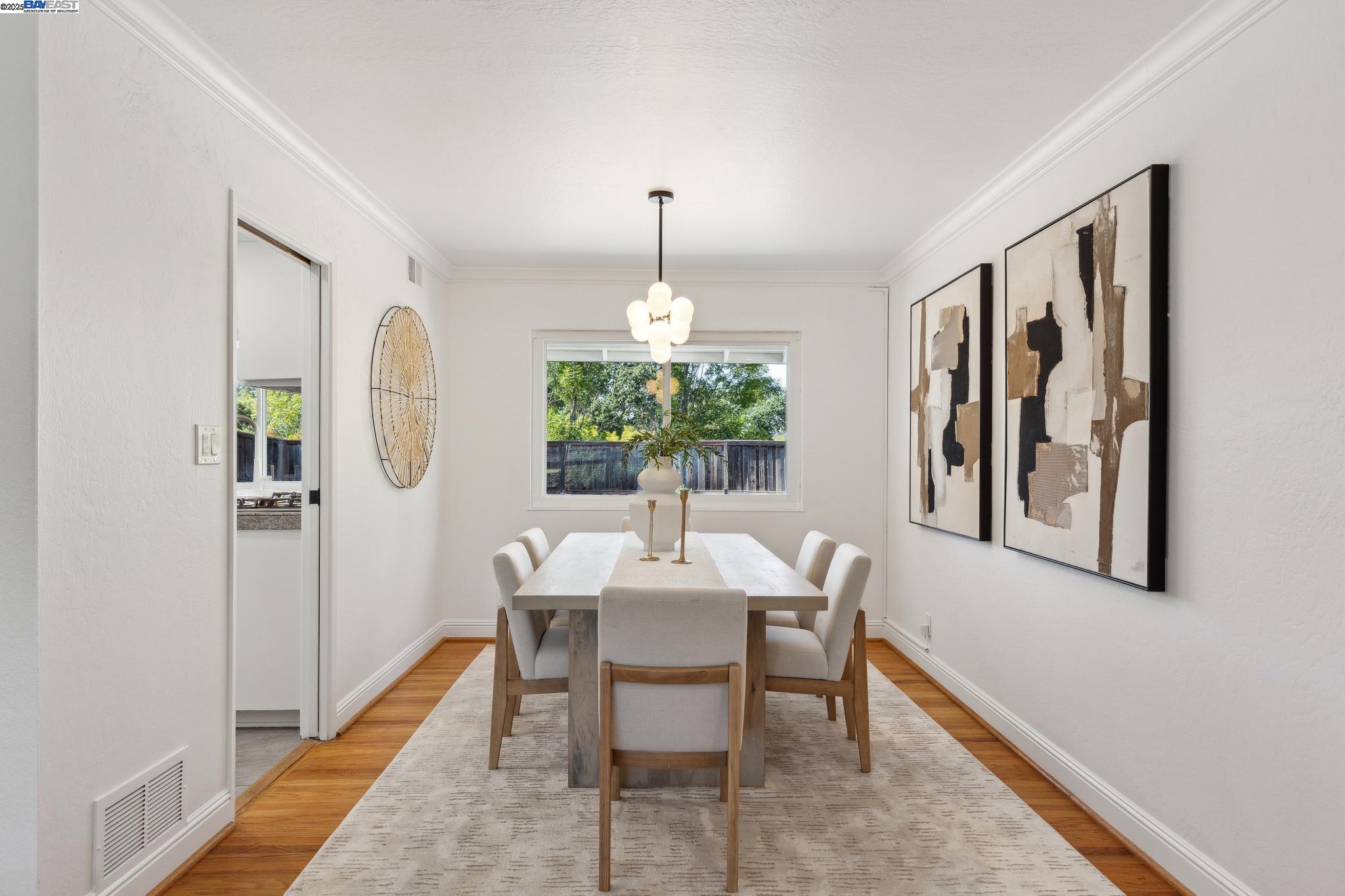 Detail Gallery Image 12 of 42 For 7391 Hansen Dr, Dublin,  CA 94568 - 3 Beds | 2 Baths