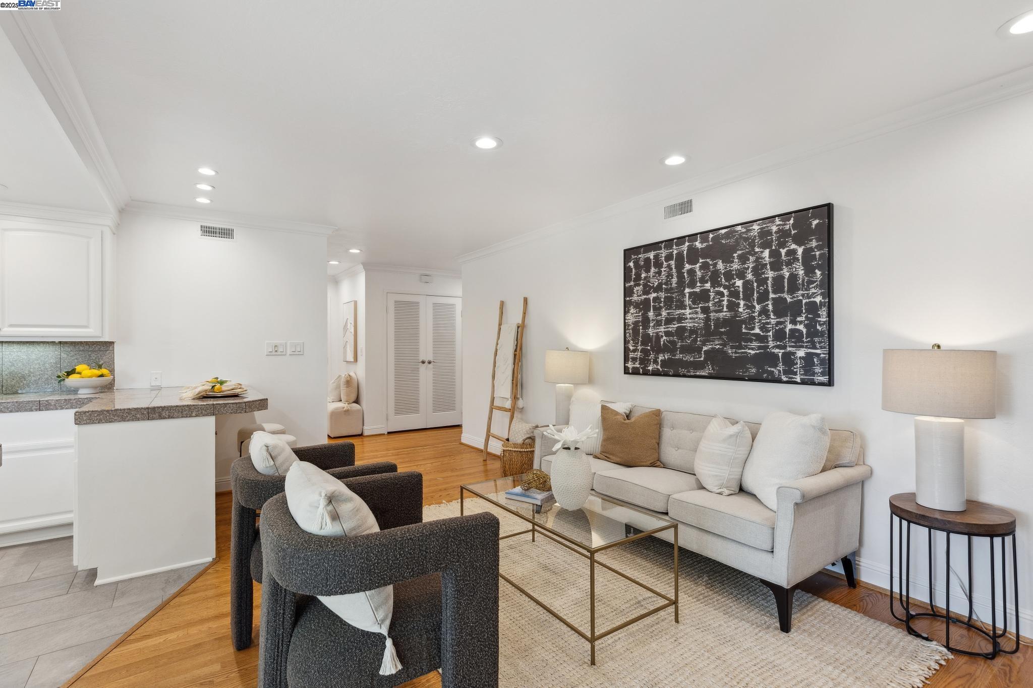 Detail Gallery Image 20 of 42 For 7391 Hansen Dr, Dublin,  CA 94568 - 3 Beds | 2 Baths