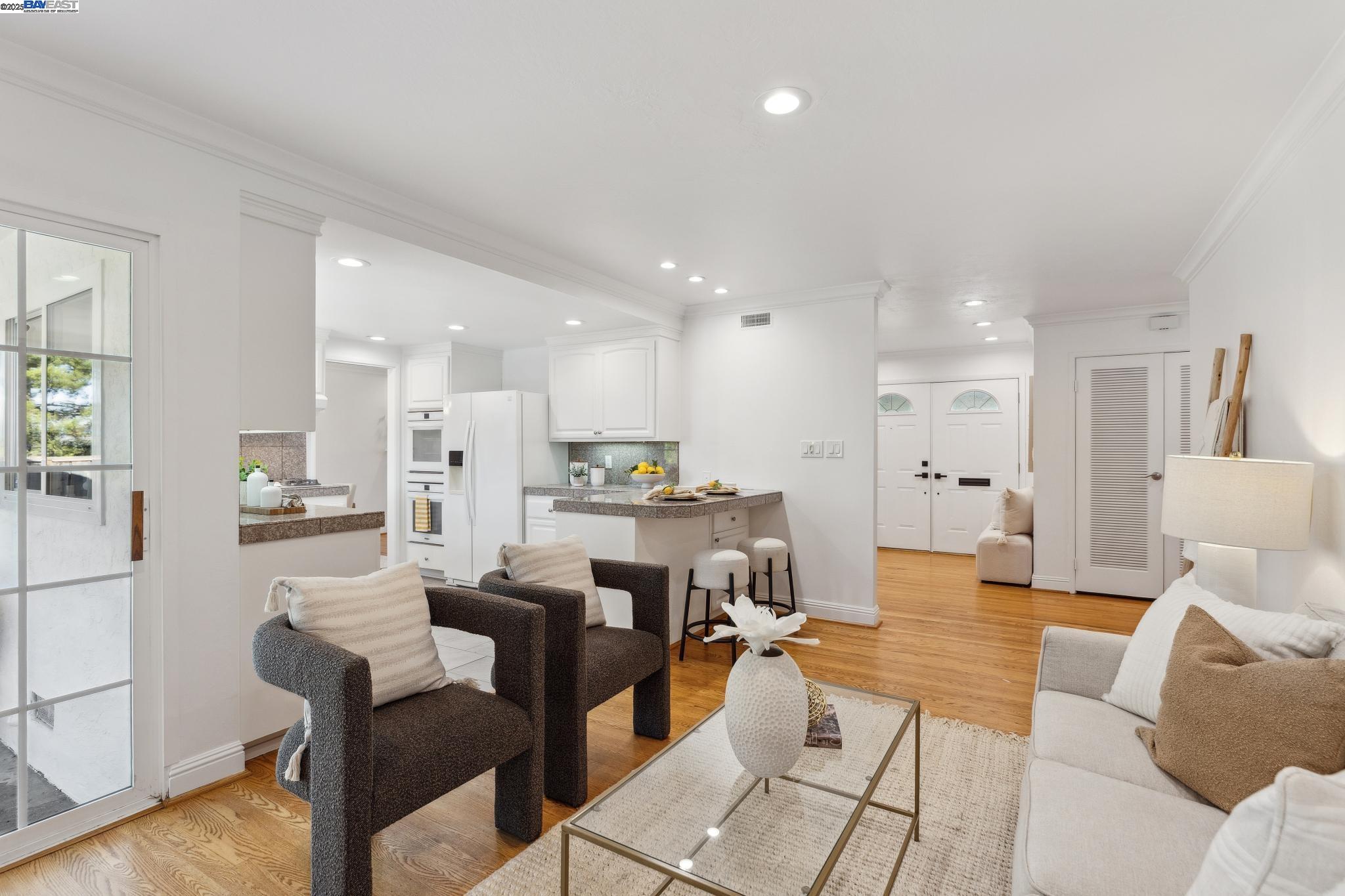 Detail Gallery Image 21 of 42 For 7391 Hansen Dr, Dublin,  CA 94568 - 3 Beds | 2 Baths