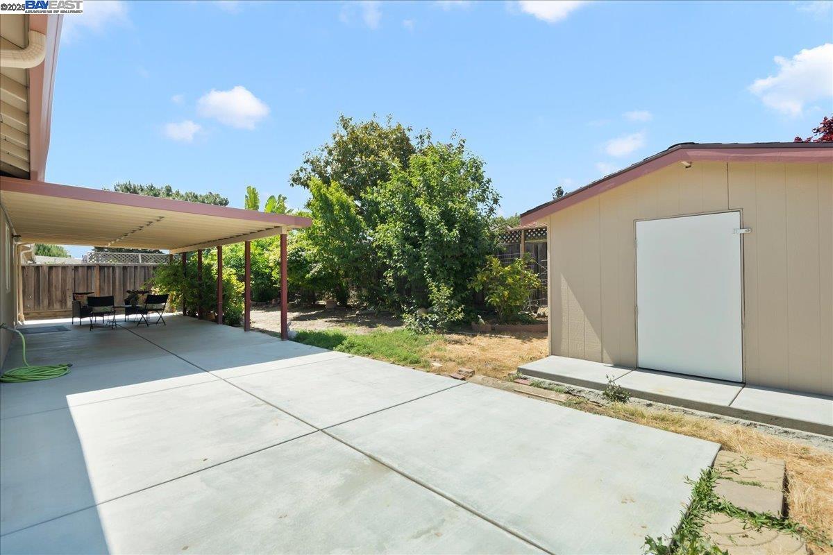 Detail Gallery Image 18 of 21 For 35173 Windermere Dr, Newark,  CA 94560 - 3 Beds | 1 Baths
