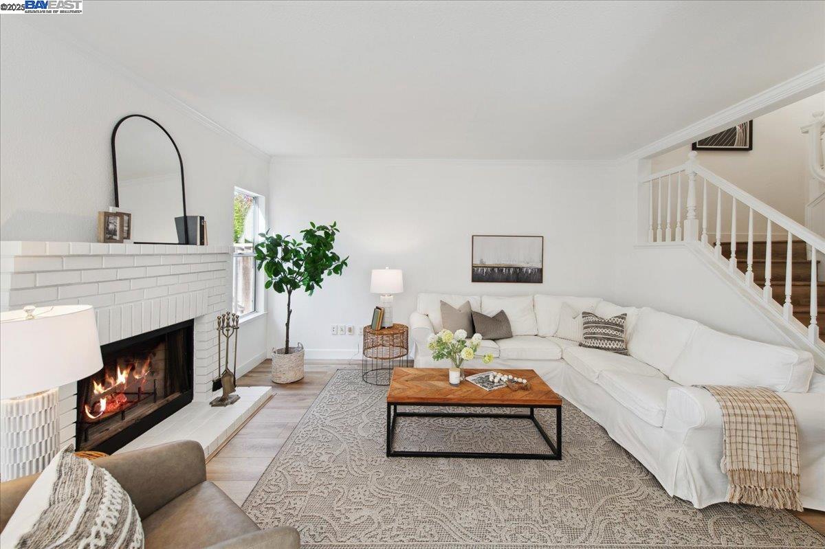 Detail Gallery Image 11 of 28 For 4149 Garibaldi Pl, Pleasanton,  CA 94566 - 3 Beds | 2/1 Baths