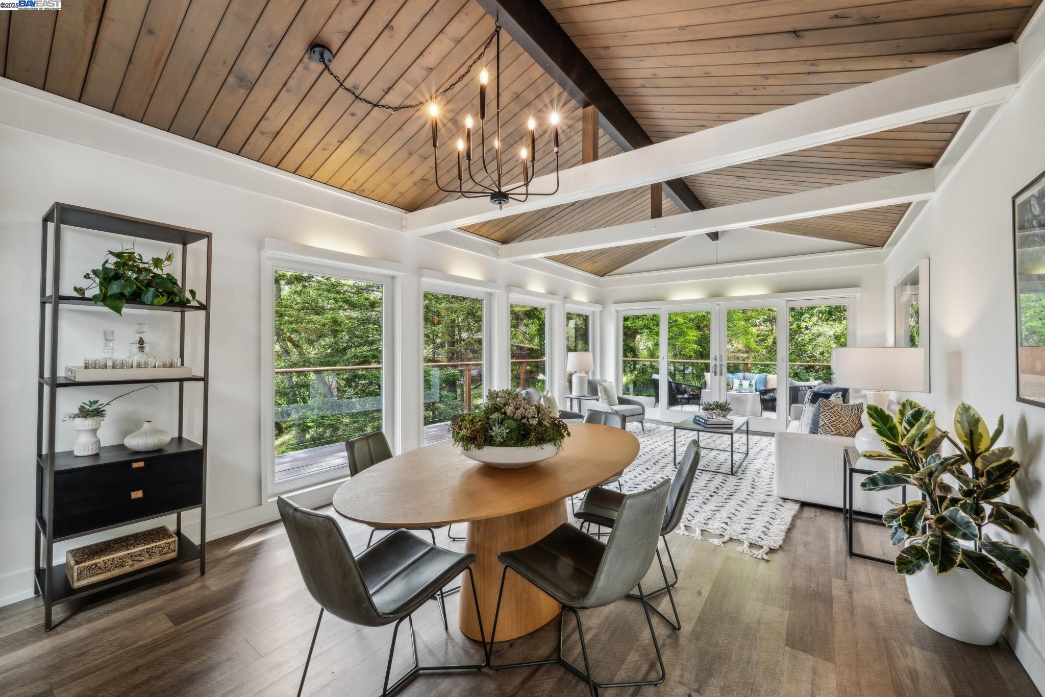 Detail Gallery Image 19 of 60 For 589 Tahos Road, Orinda,  CA 94563 - 4 Beds | 2/1 Baths