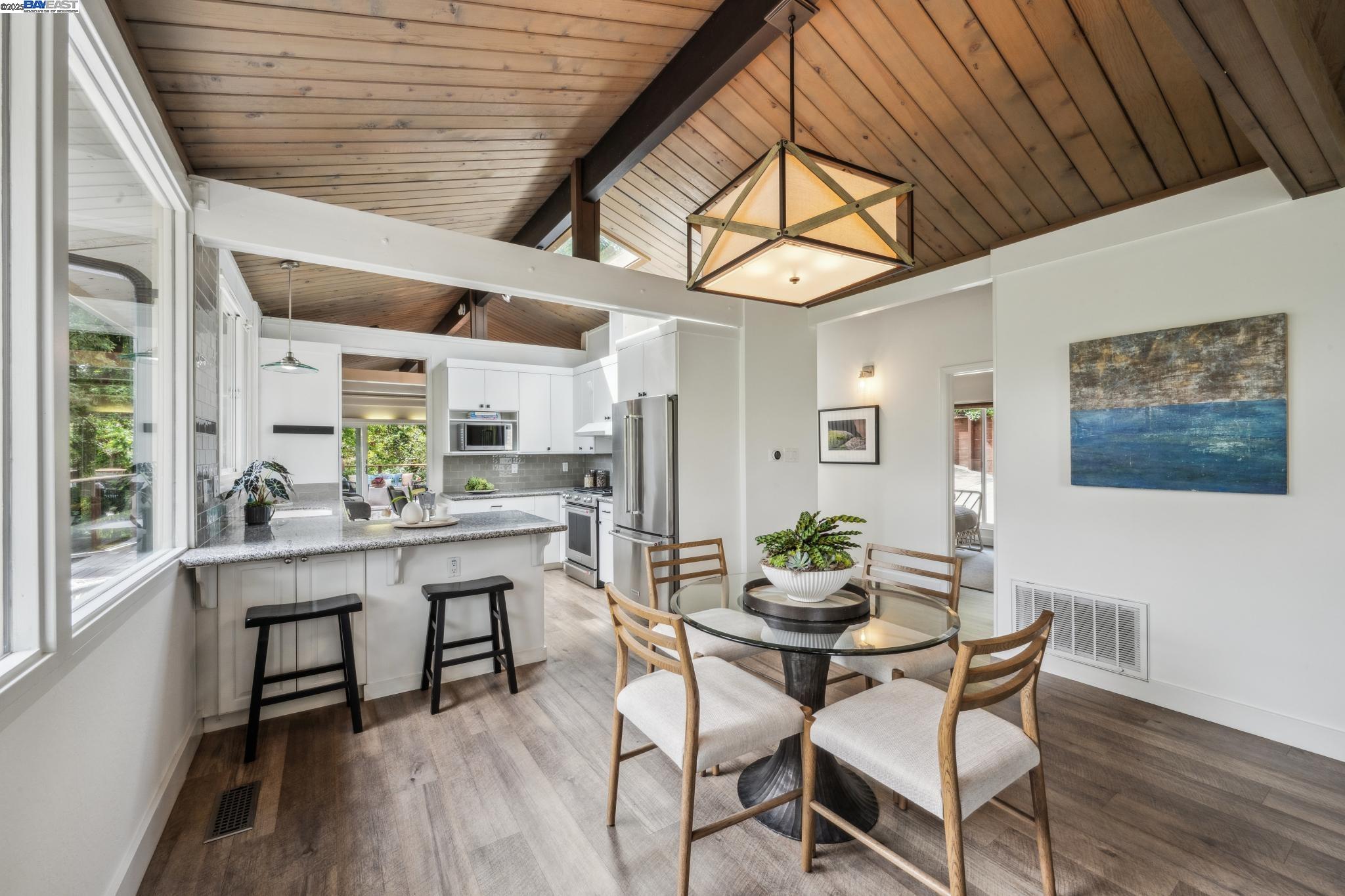 Detail Gallery Image 26 of 60 For 589 Tahos Road, Orinda,  CA 94563 - 4 Beds | 2/1 Baths