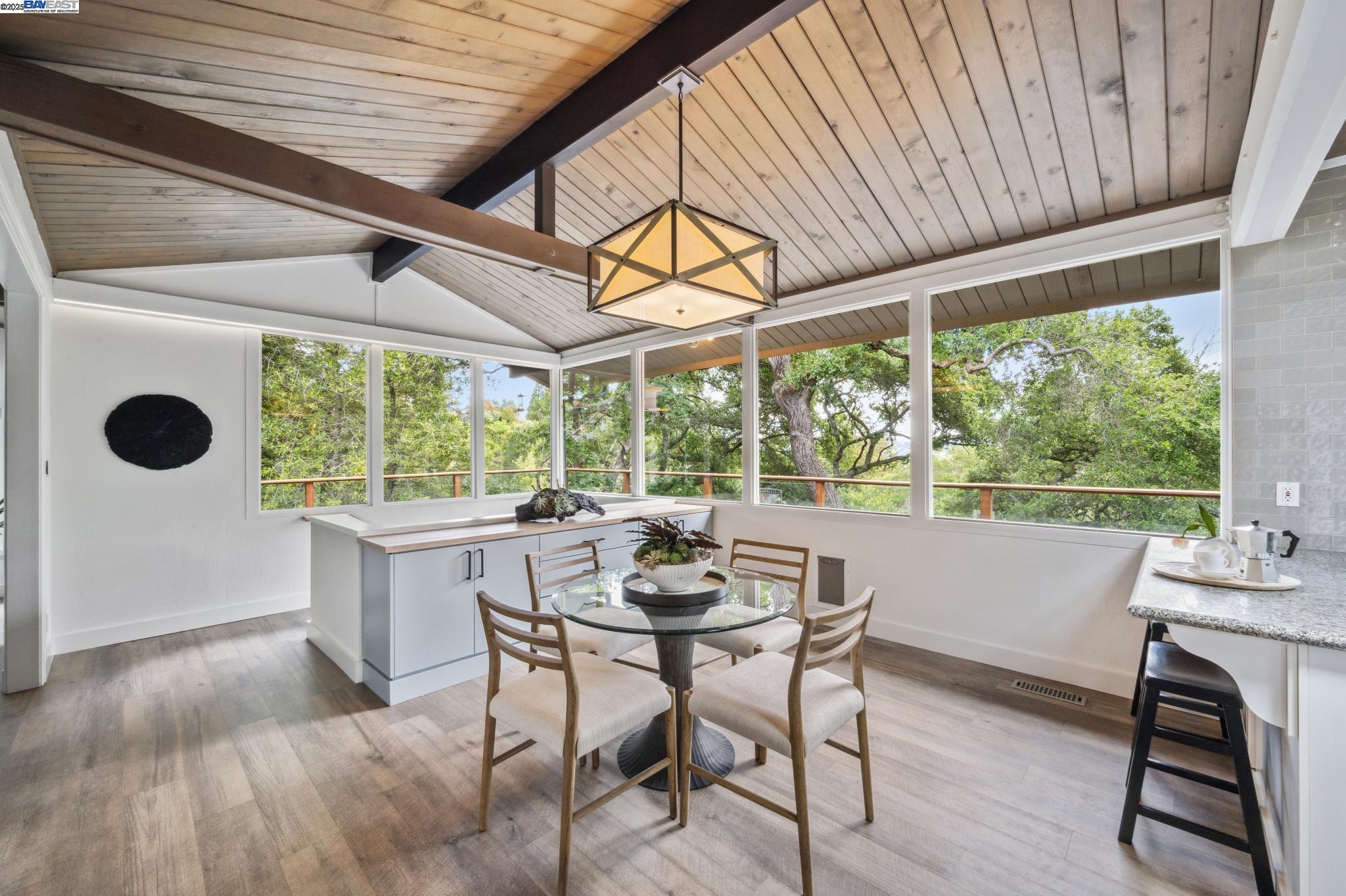 Detail Gallery Image 28 of 60 For 589 Tahos Road, Orinda,  CA 94563 - 4 Beds | 2/1 Baths