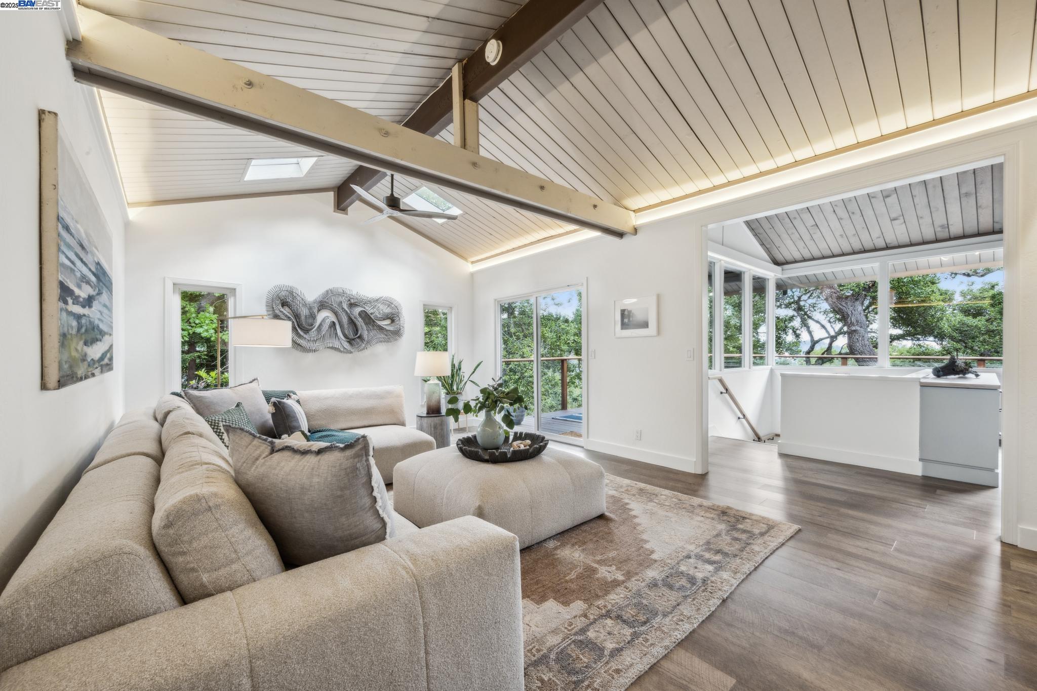 Detail Gallery Image 29 of 60 For 589 Tahos Road, Orinda,  CA 94563 - 4 Beds | 2/1 Baths