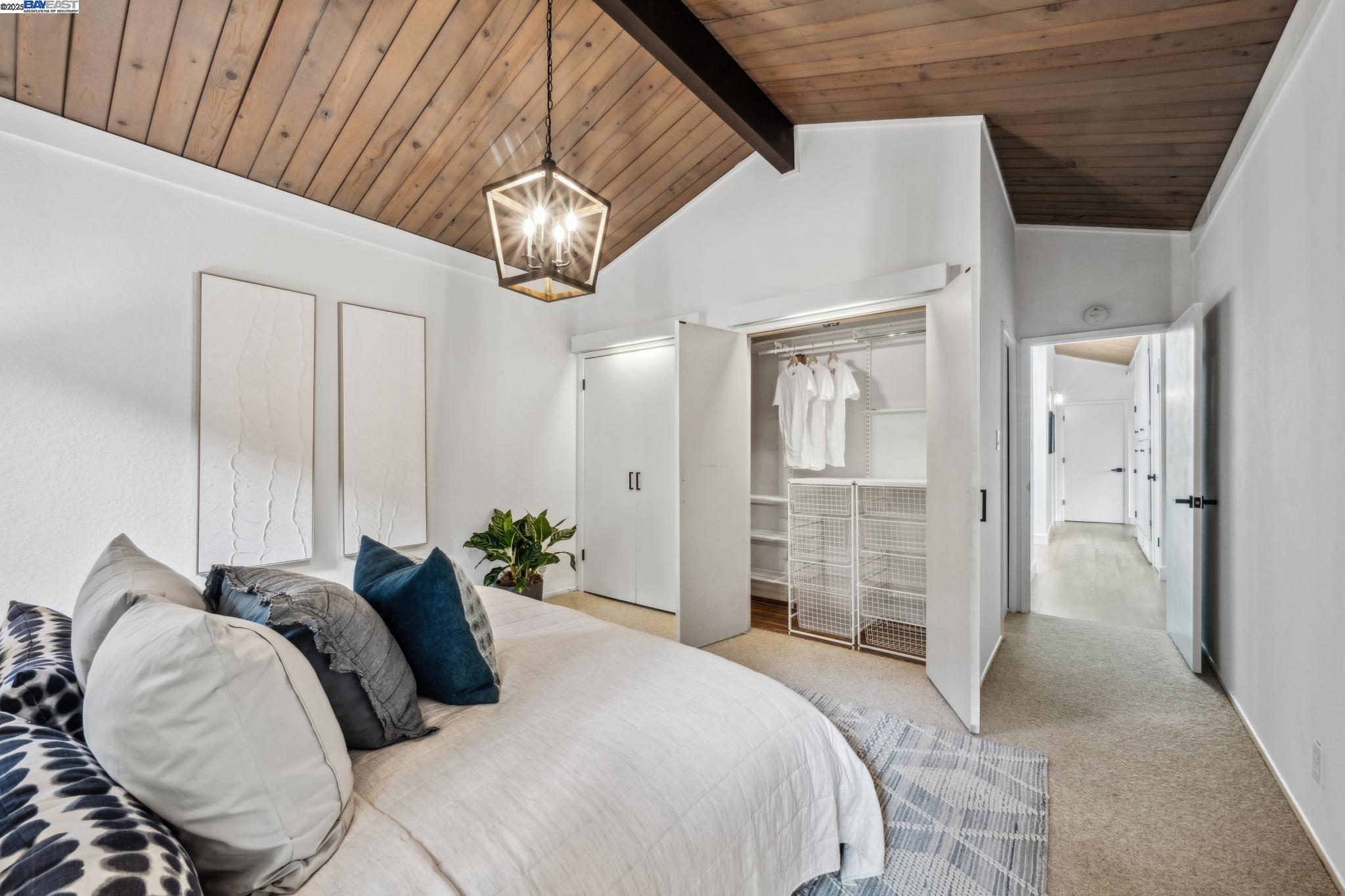 Detail Gallery Image 34 of 60 For 589 Tahos Road, Orinda,  CA 94563 - 4 Beds | 2/1 Baths
