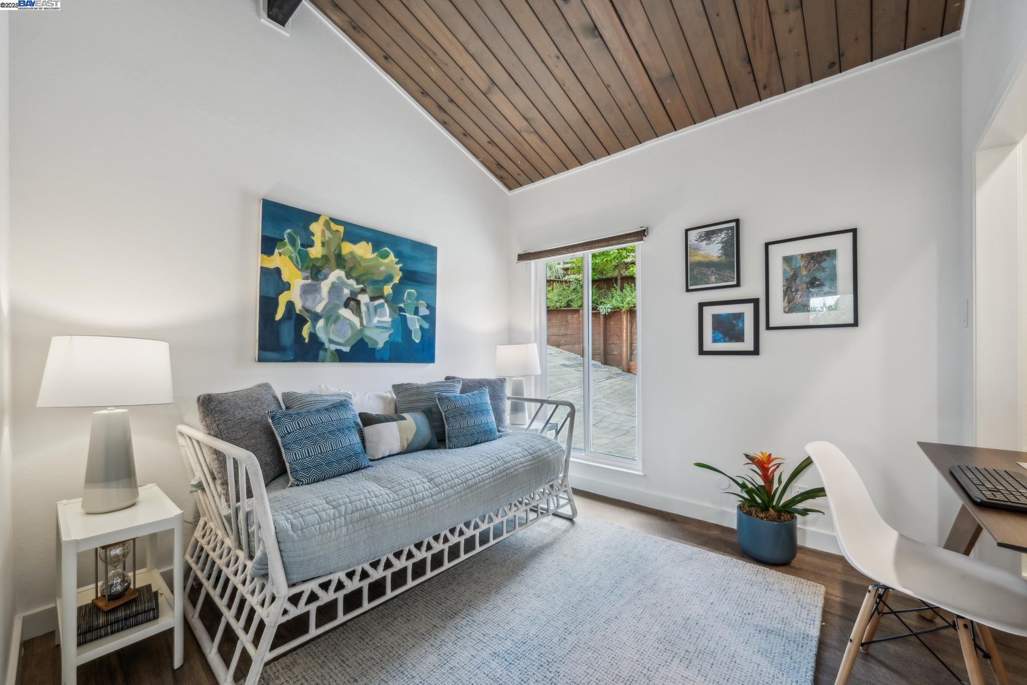 Detail Gallery Image 47 of 60 For 589 Tahos Road, Orinda,  CA 94563 - 4 Beds | 2/1 Baths