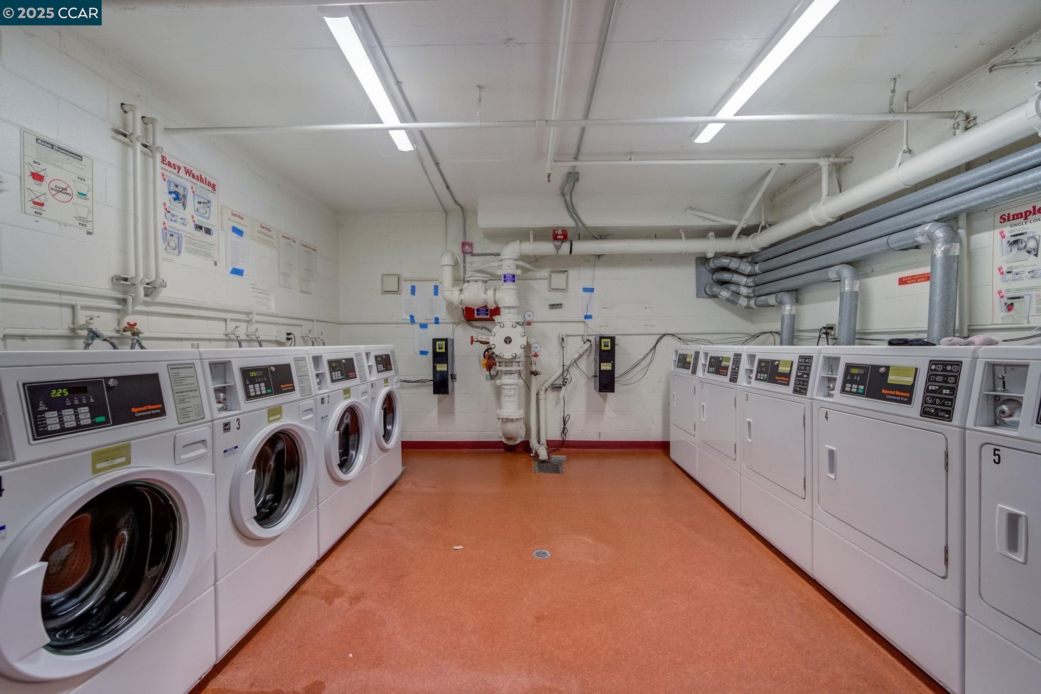Detail Gallery Image 20 of 21 For 325 Lenox Ave #304,  Oakland,  CA 94610 - 1 Beds | 1 Baths