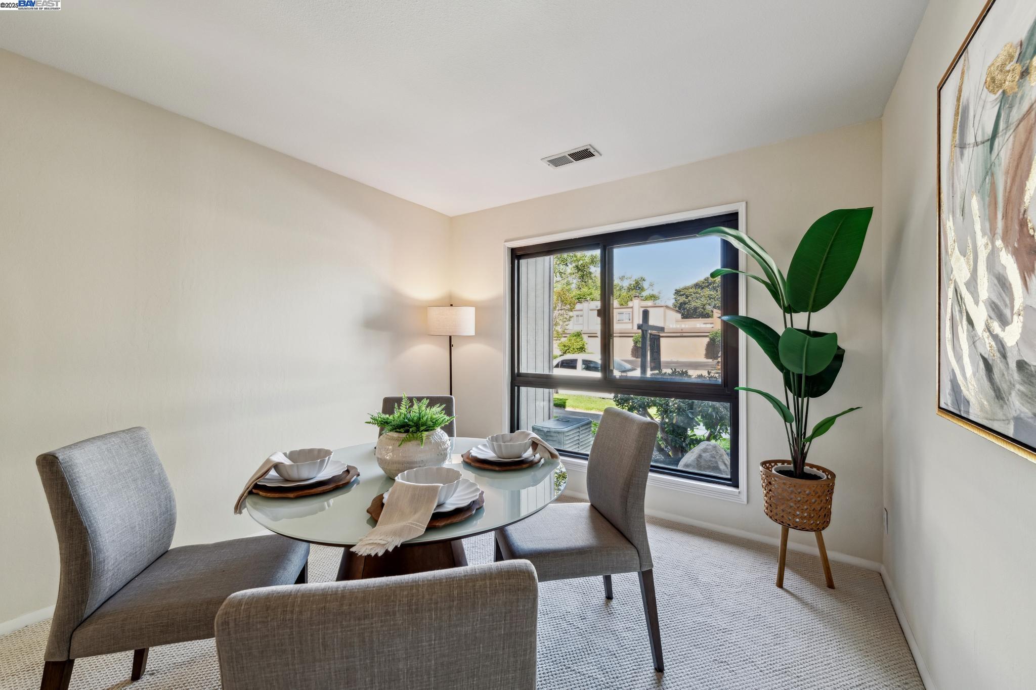 Detail Gallery Image 20 of 47 For 1142 Holly St, Alameda,  CA 94502 - 3 Beds | 2/1 Baths