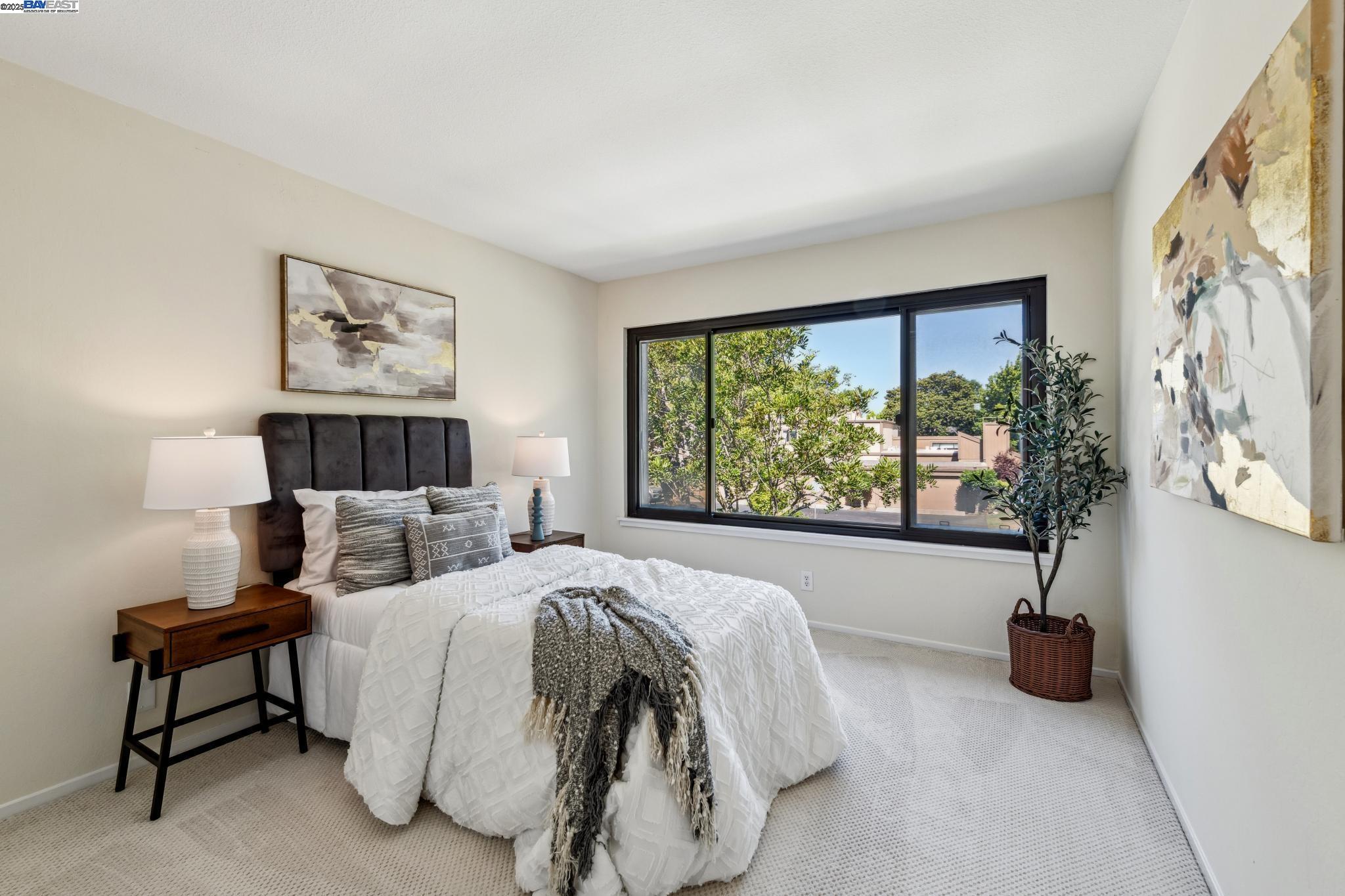 Detail Gallery Image 29 of 47 For 1142 Holly St, Alameda,  CA 94502 - 3 Beds | 2/1 Baths