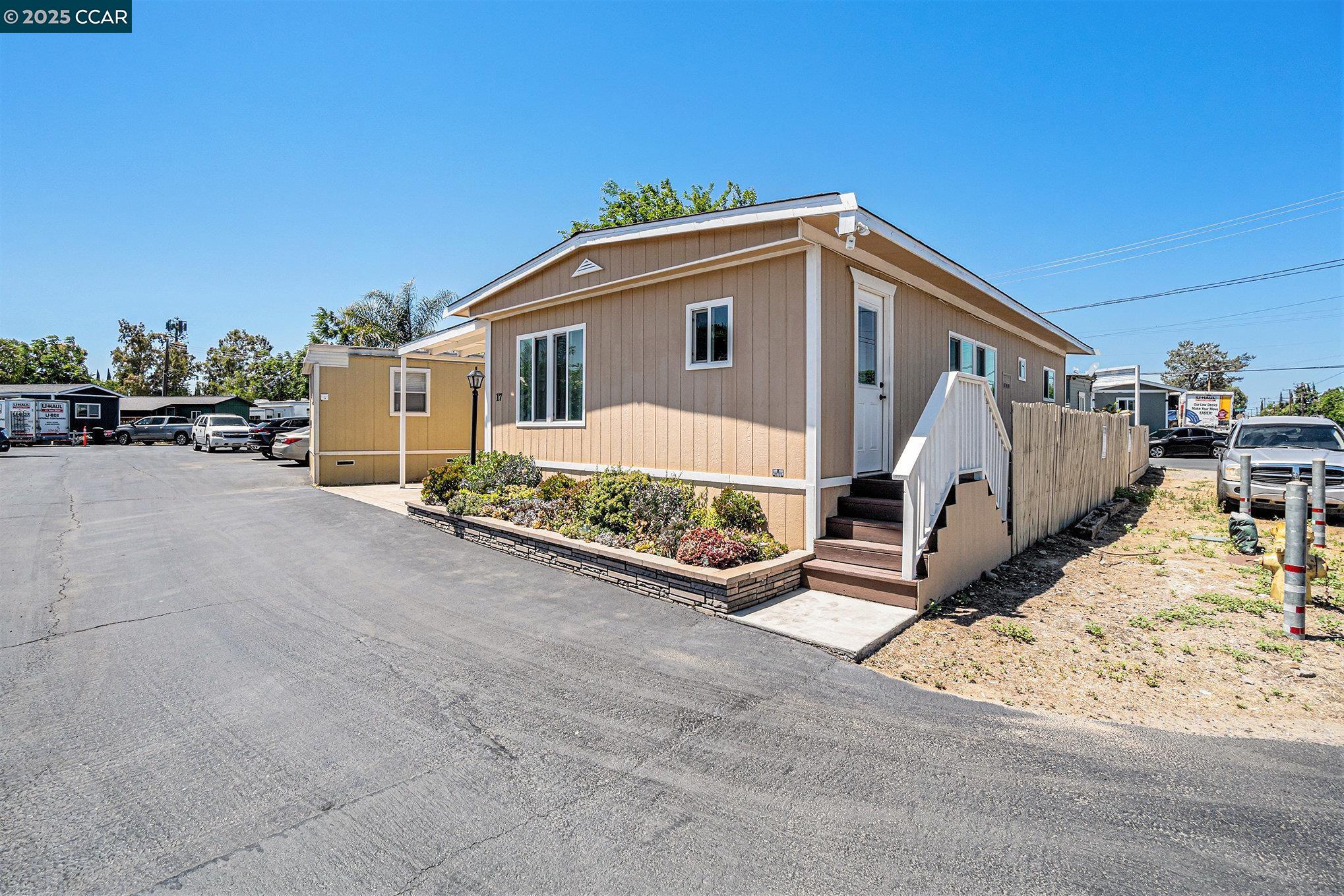 Detail Gallery Image 16 of 18 For 75 E Bolton Rd #17,  Oakley,  CA 94561 - 2 Beds | 1 Baths