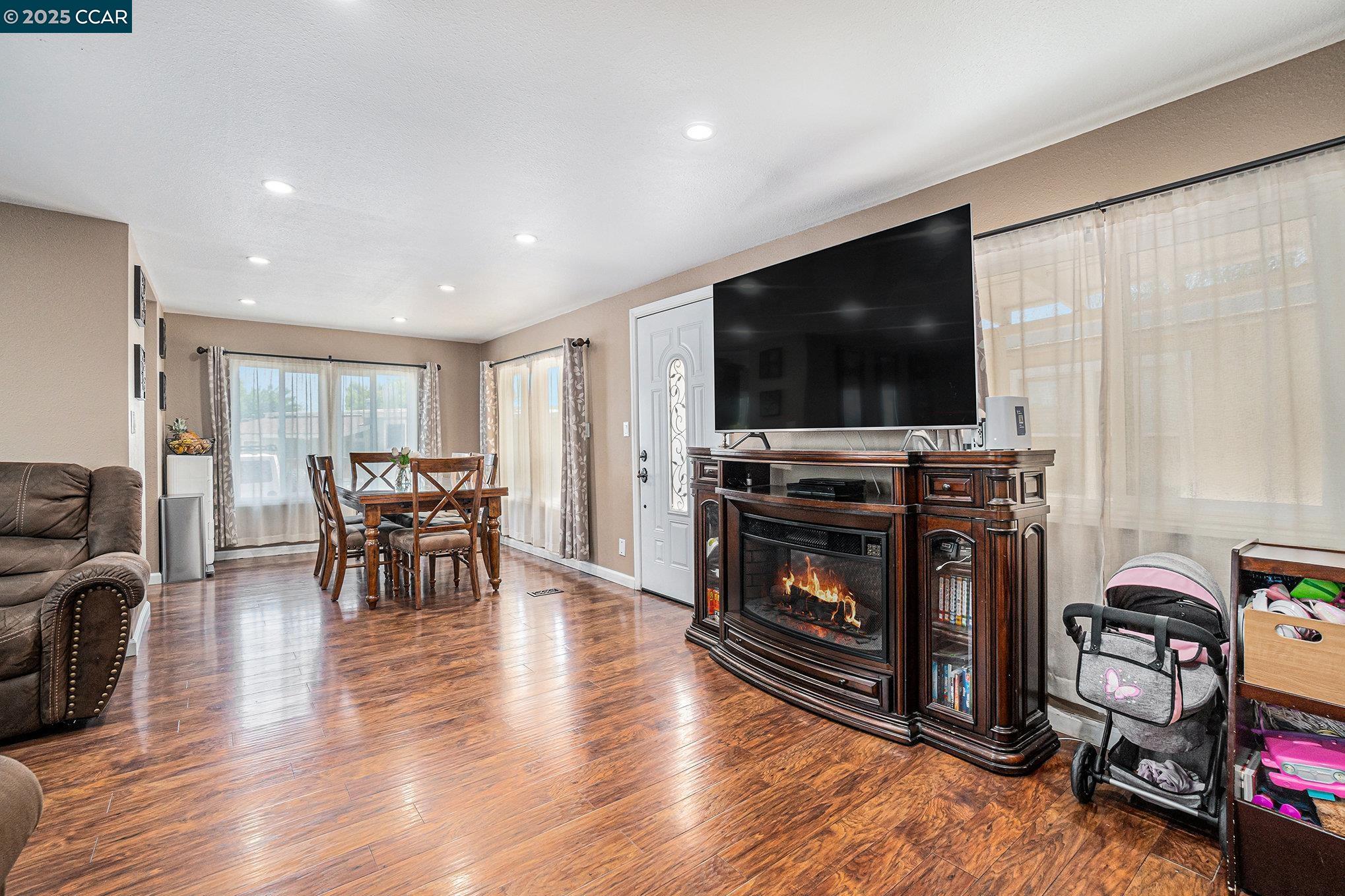 Detail Gallery Image 7 of 18 For 75 E Bolton Rd #17,  Oakley,  CA 94561 - 2 Beds | 1 Baths