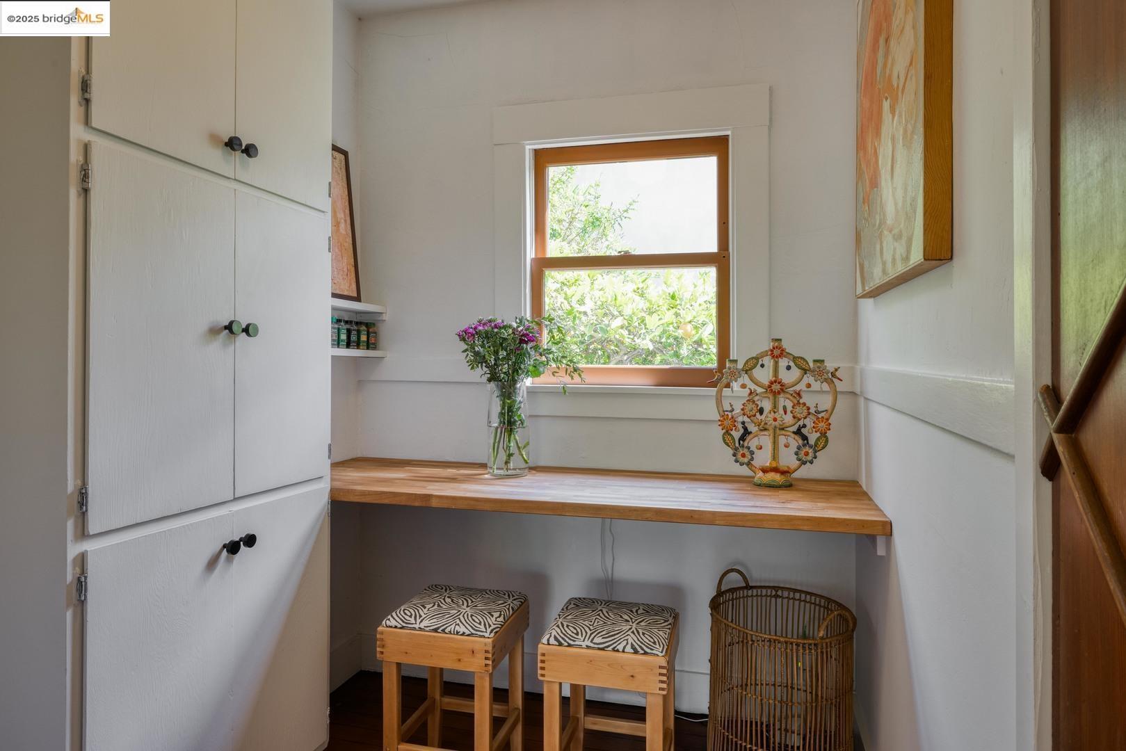 Detail Gallery Image 12 of 34 For 2901 Monticello Ave, Oakland,  CA 94619 - 2 Beds | 1 Baths