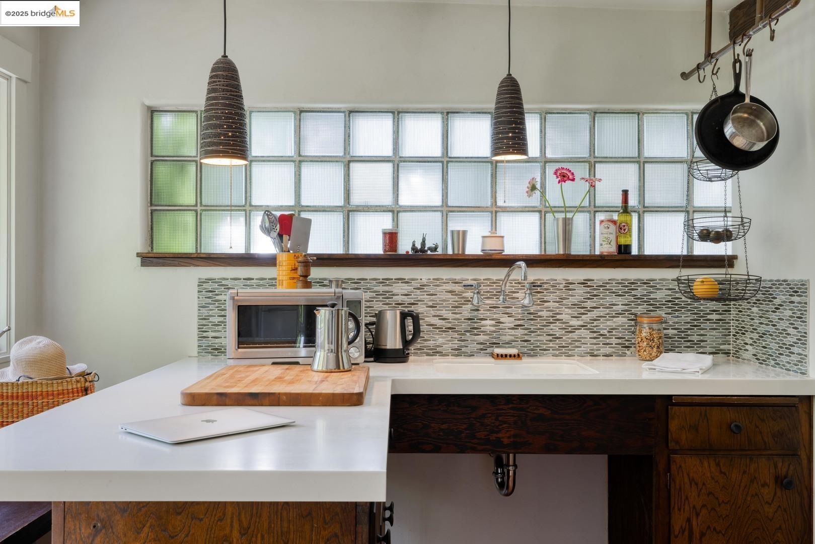 Detail Gallery Image 24 of 34 For 2901 Monticello Ave, Oakland,  CA 94619 - 2 Beds | 1 Baths