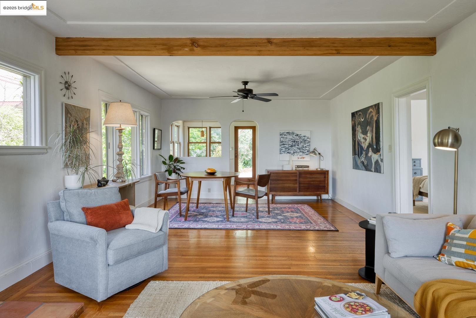 Detail Gallery Image 5 of 34 For 2901 Monticello Ave, Oakland,  CA 94619 - 2 Beds | 1 Baths