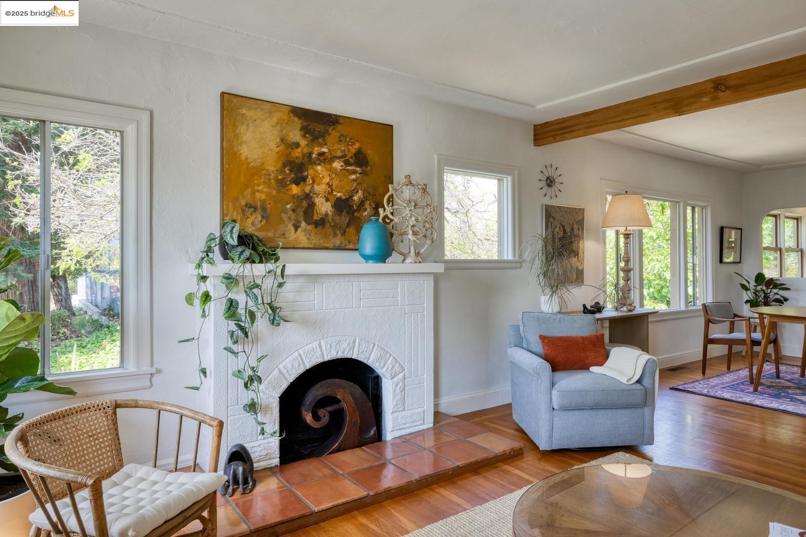 Detail Gallery Image 6 of 34 For 2901 Monticello Ave, Oakland,  CA 94619 - 2 Beds | 1 Baths