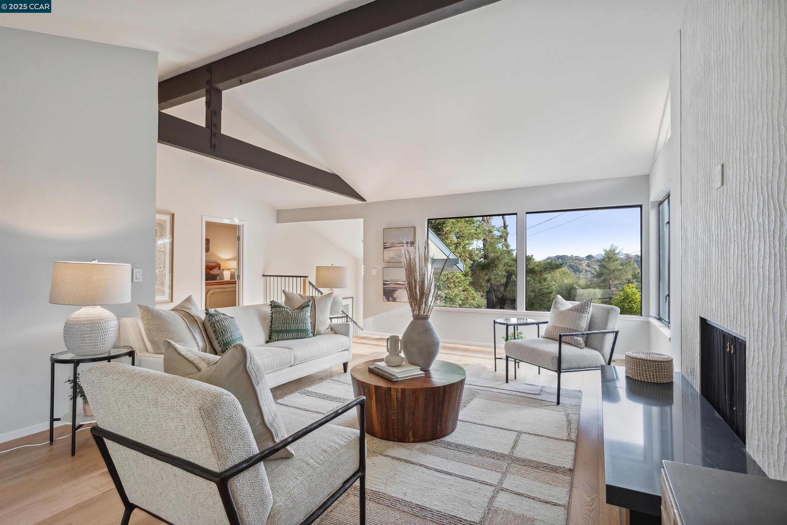 Detail Gallery Image 11 of 31 For 4104 El Nido Ranch Rd, Lafayette,  CA 94549 - 5 Beds | 3 Baths