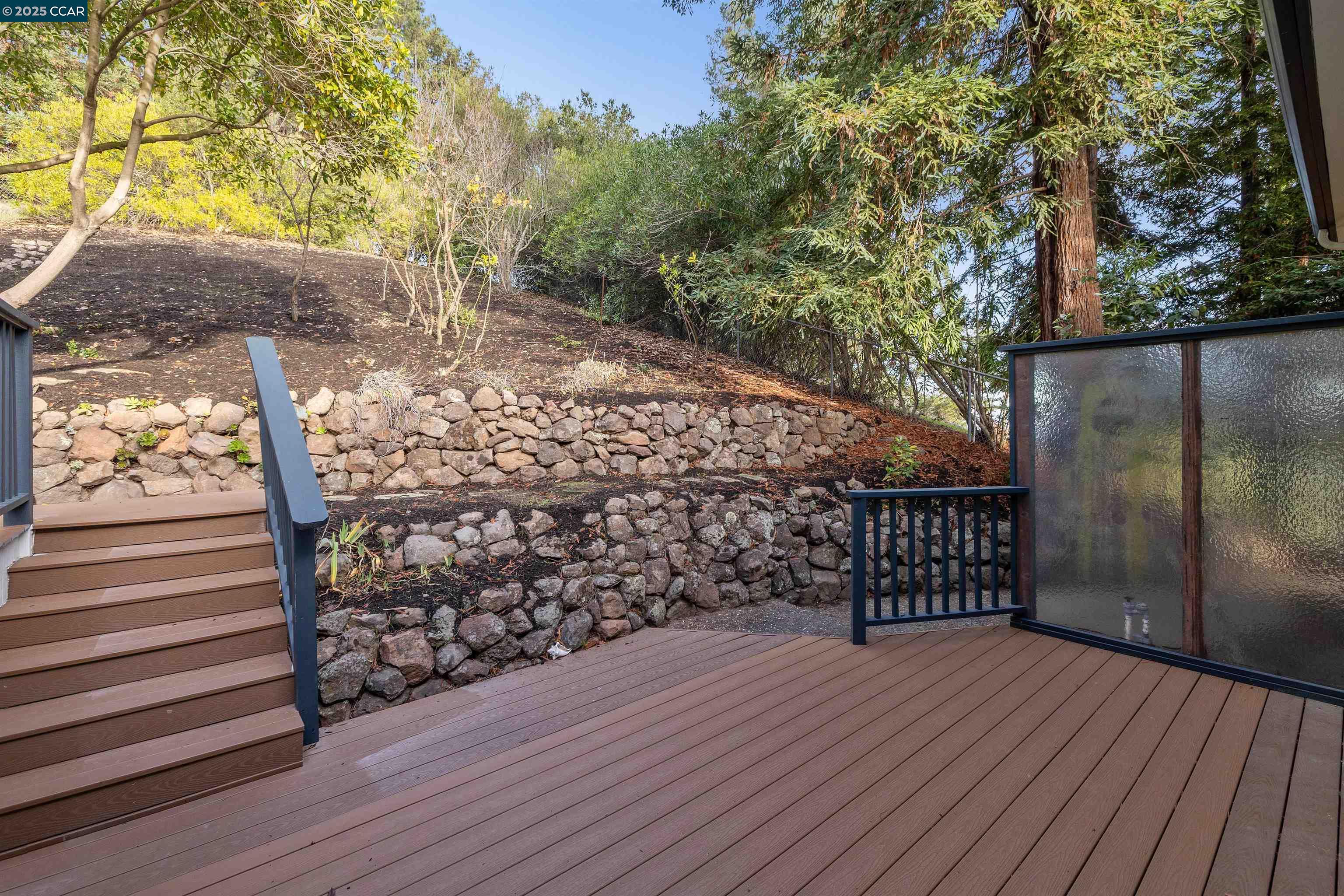Detail Gallery Image 20 of 31 For 4104 El Nido Ranch Rd, Lafayette,  CA 94549 - 5 Beds | 3 Baths