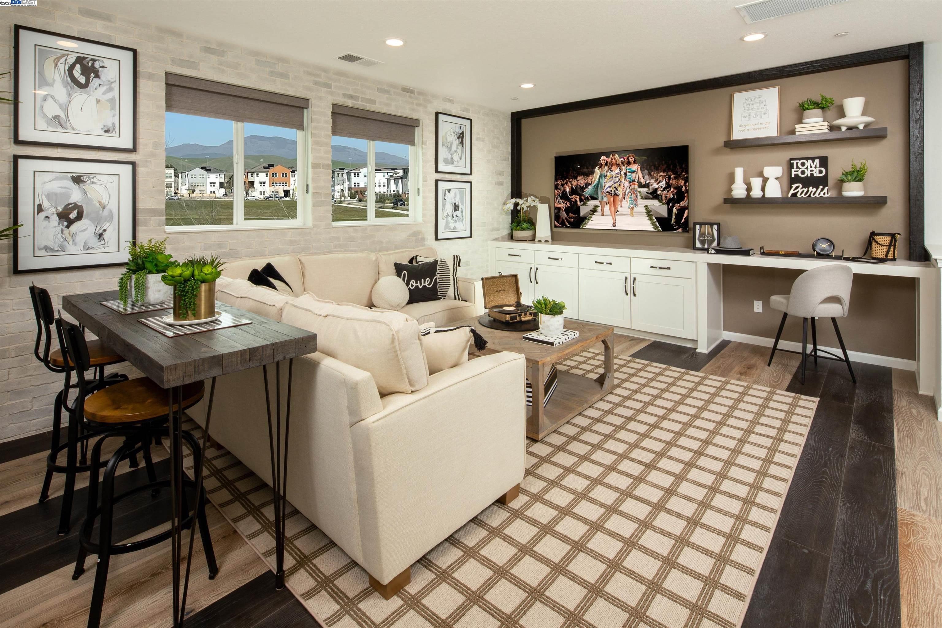 Detail Gallery Image 11 of 13 For 6357 Dandelion Street #58,  Dublin,  CA 94568 - 4 Beds | 3/1 Baths