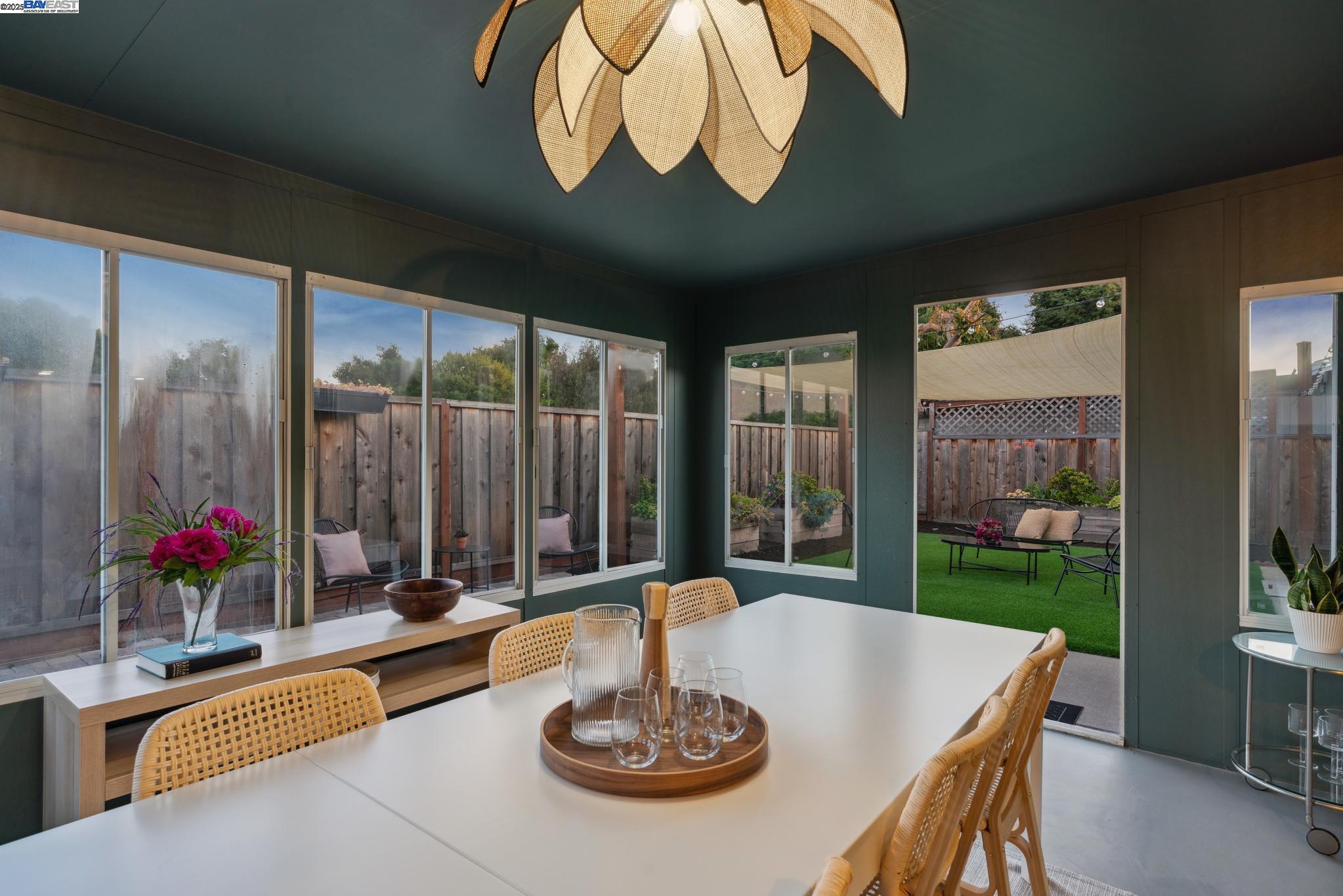Detail Gallery Image 39 of 55 For 1958 Vining Dr, San Leandro,  CA 94579 - 3 Beds | 2 Baths
