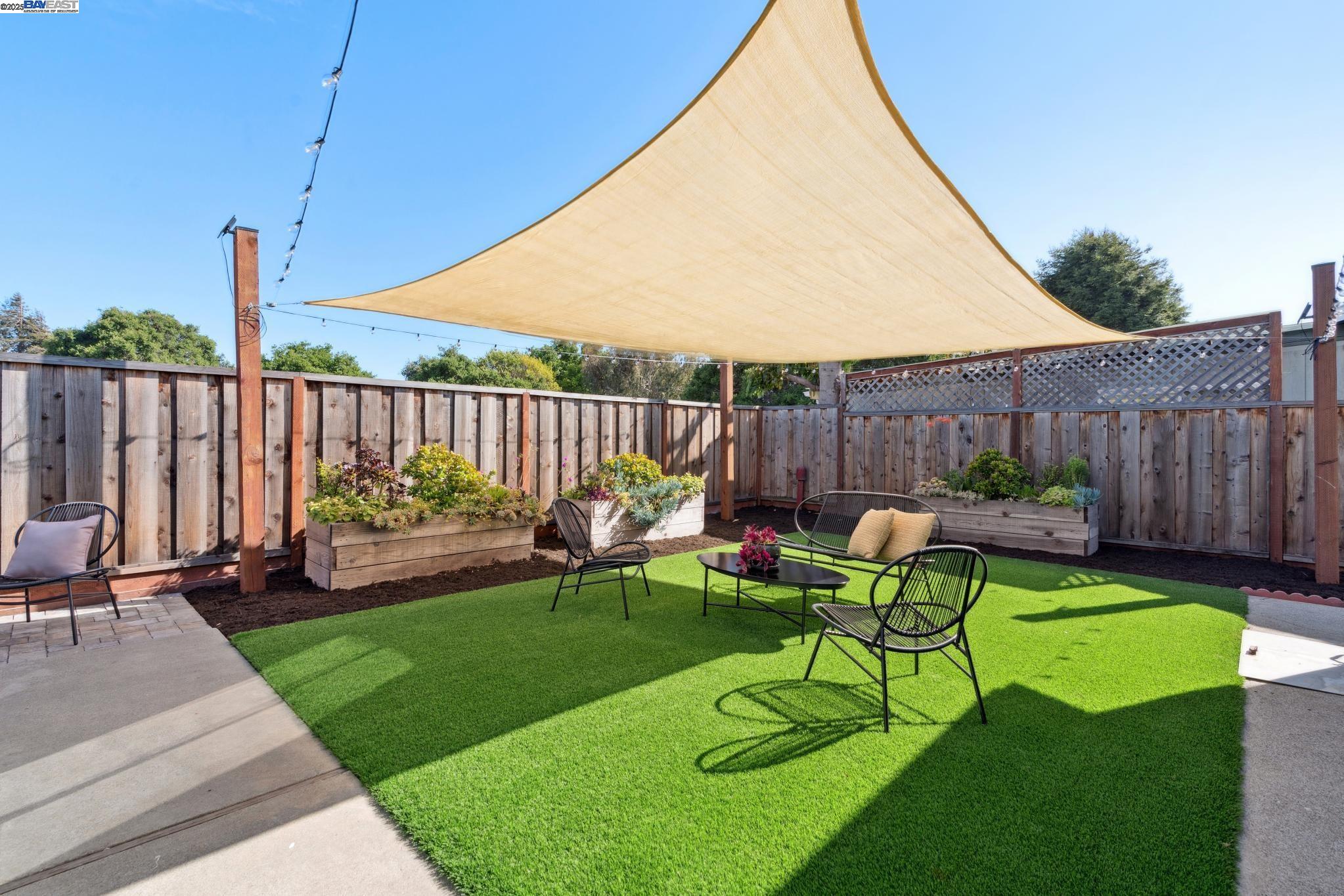 Detail Gallery Image 40 of 55 For 1958 Vining Dr, San Leandro,  CA 94579 - 3 Beds | 2 Baths