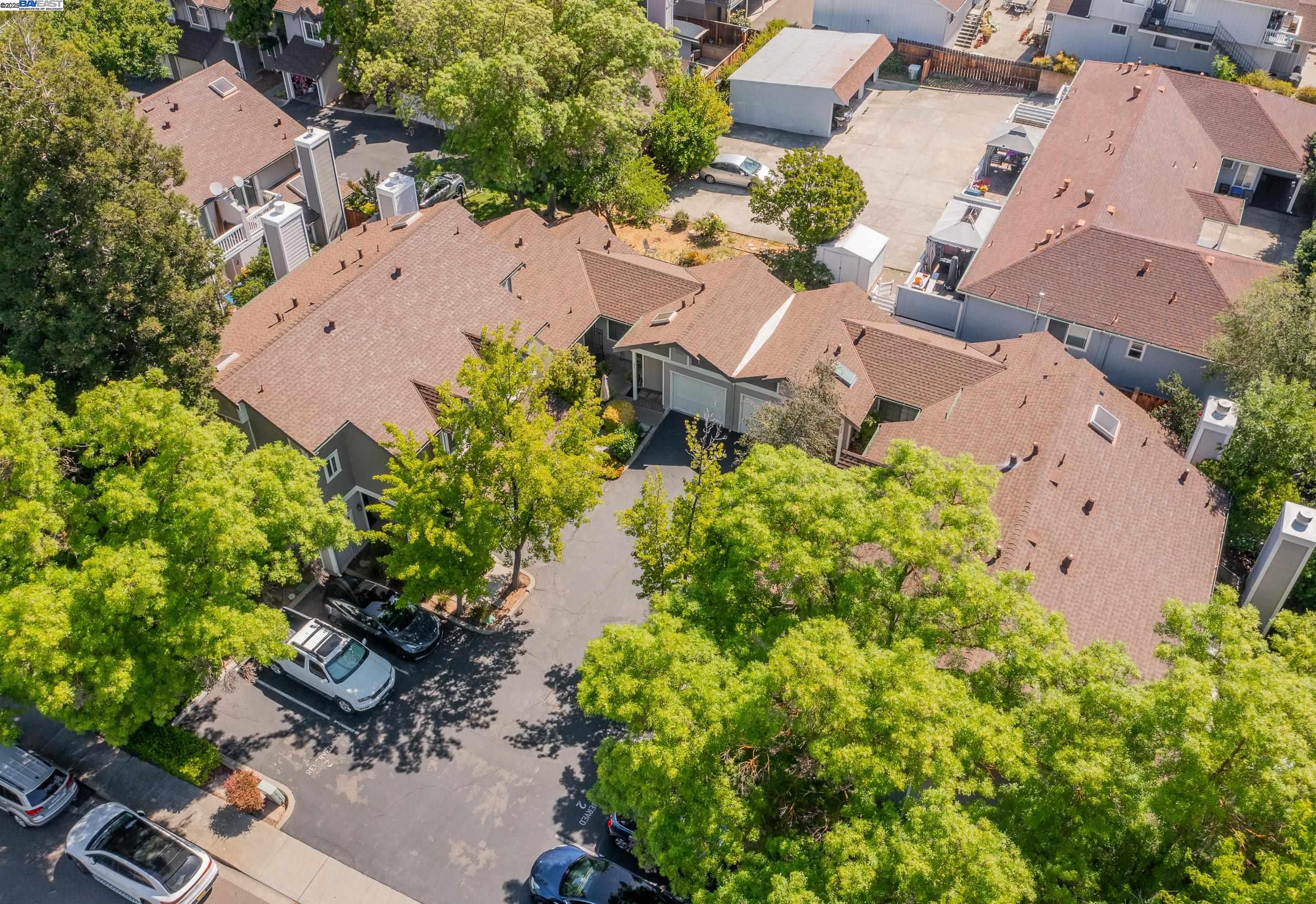 Detail Gallery Image 19 of 20 For 286 Birch Creek Dr, Pleasanton,  CA 94566 - 2 Beds | 2 Baths
