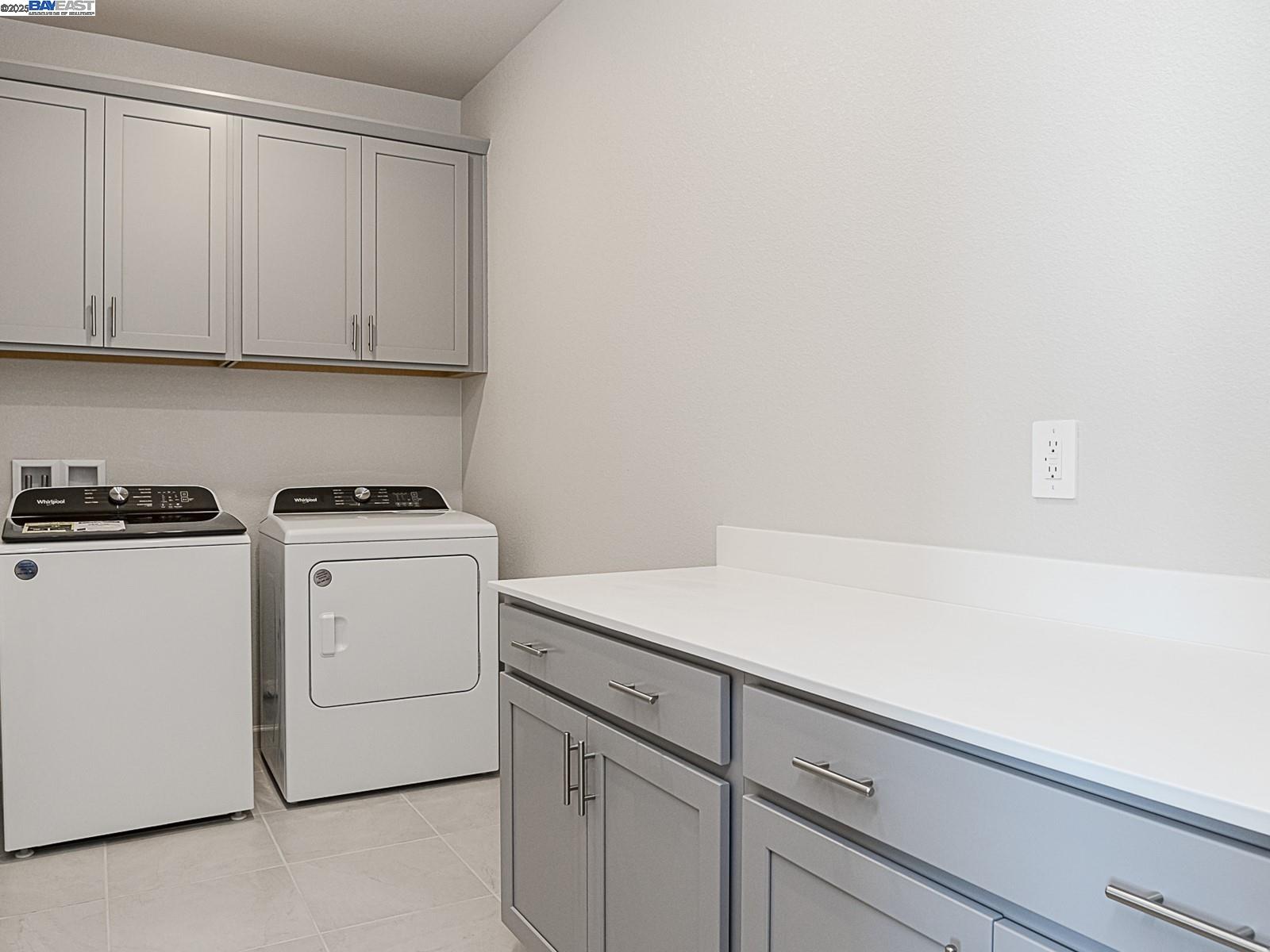 Detail Gallery Image 7 of 13 For 671 Channel Cir, Oakley,  CA 94561 - 4 Beds | 3 Baths