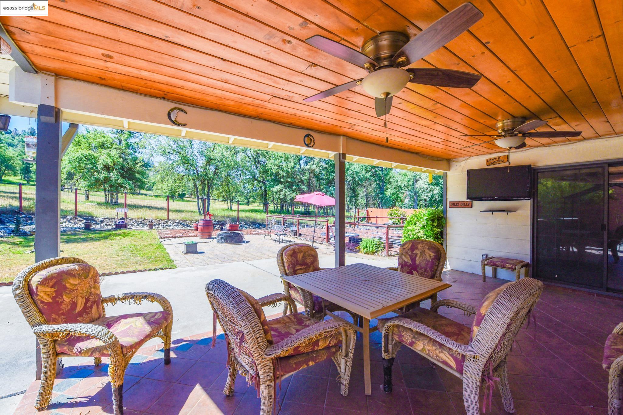 Detail Gallery Image 33 of 46 For 17455 Livermore Ct., Soulsbyville,  CA 95372 - 3 Beds | 2 Baths
