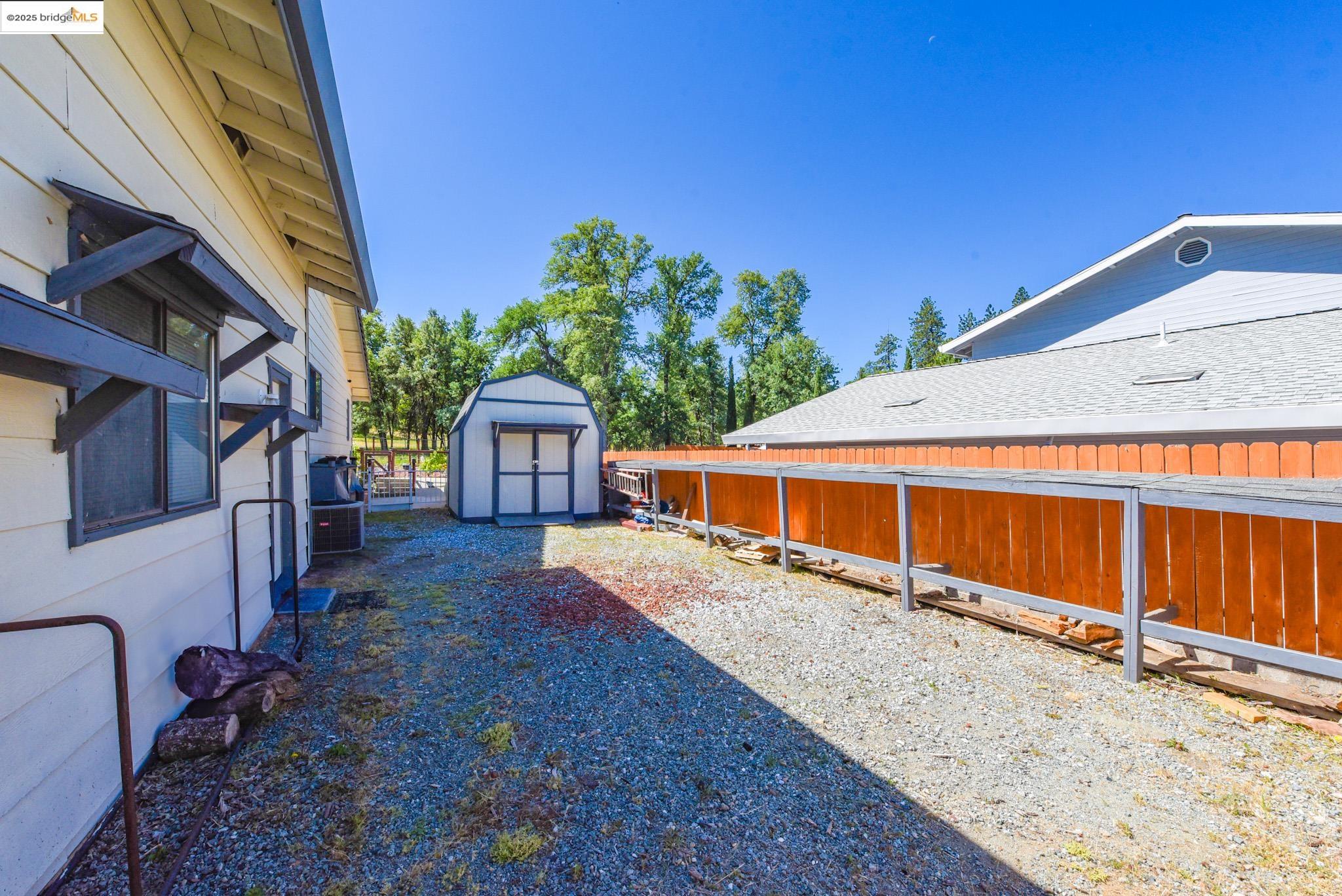 Detail Gallery Image 40 of 46 For 17455 Livermore Ct., Soulsbyville,  CA 95372 - 3 Beds | 2 Baths