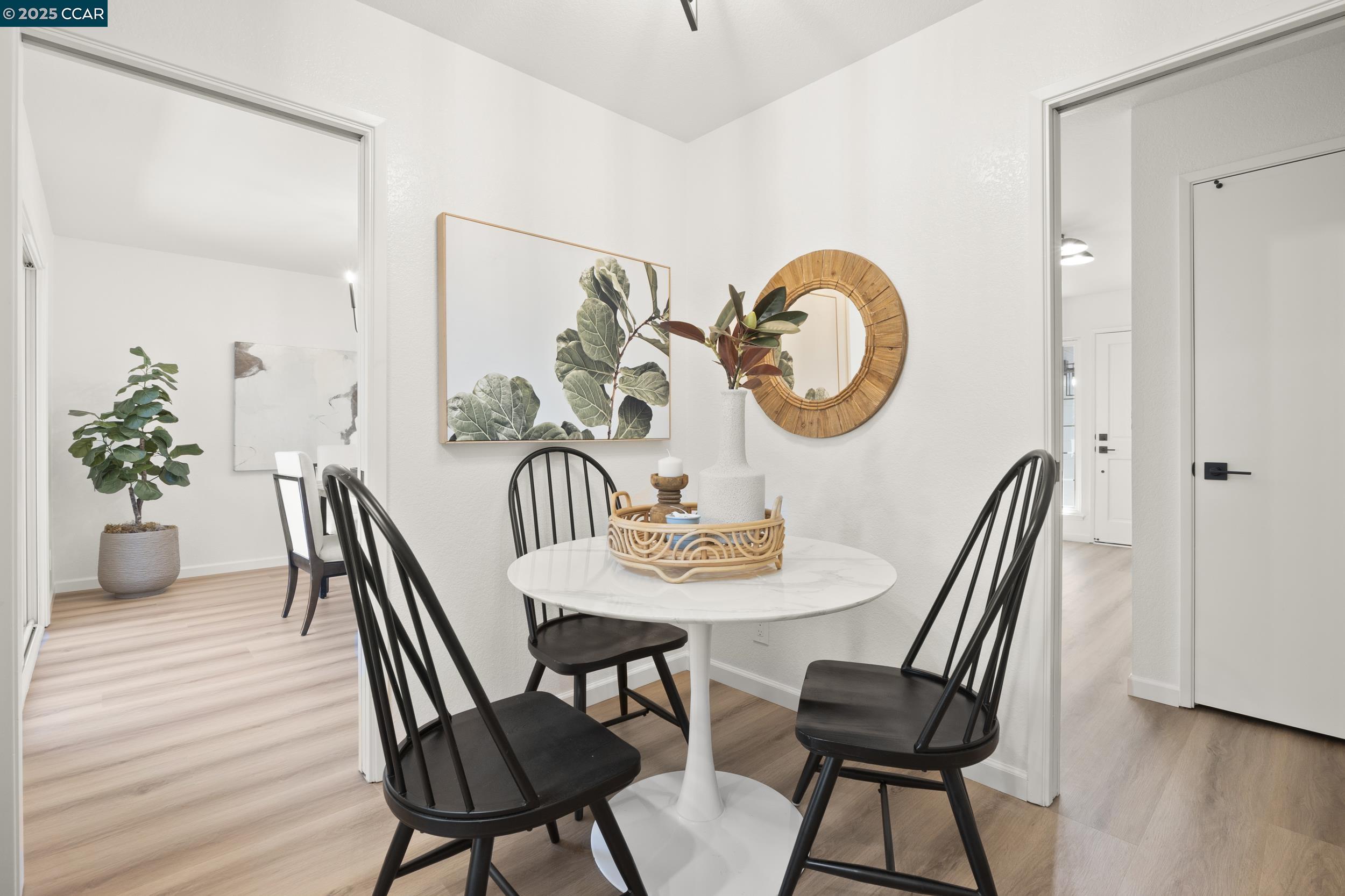 Detail Gallery Image 12 of 40 For 39 Crane Ct, Alameda,  CA 94502 - 3 Beds | 2 Baths