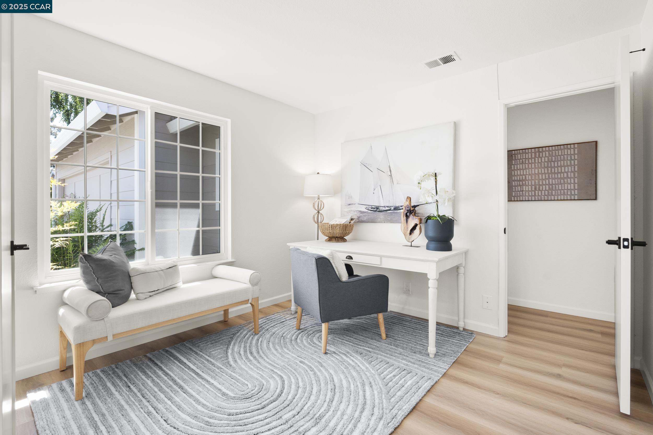 Detail Gallery Image 15 of 40 For 39 Crane Ct, Alameda,  CA 94502 - 3 Beds | 2 Baths