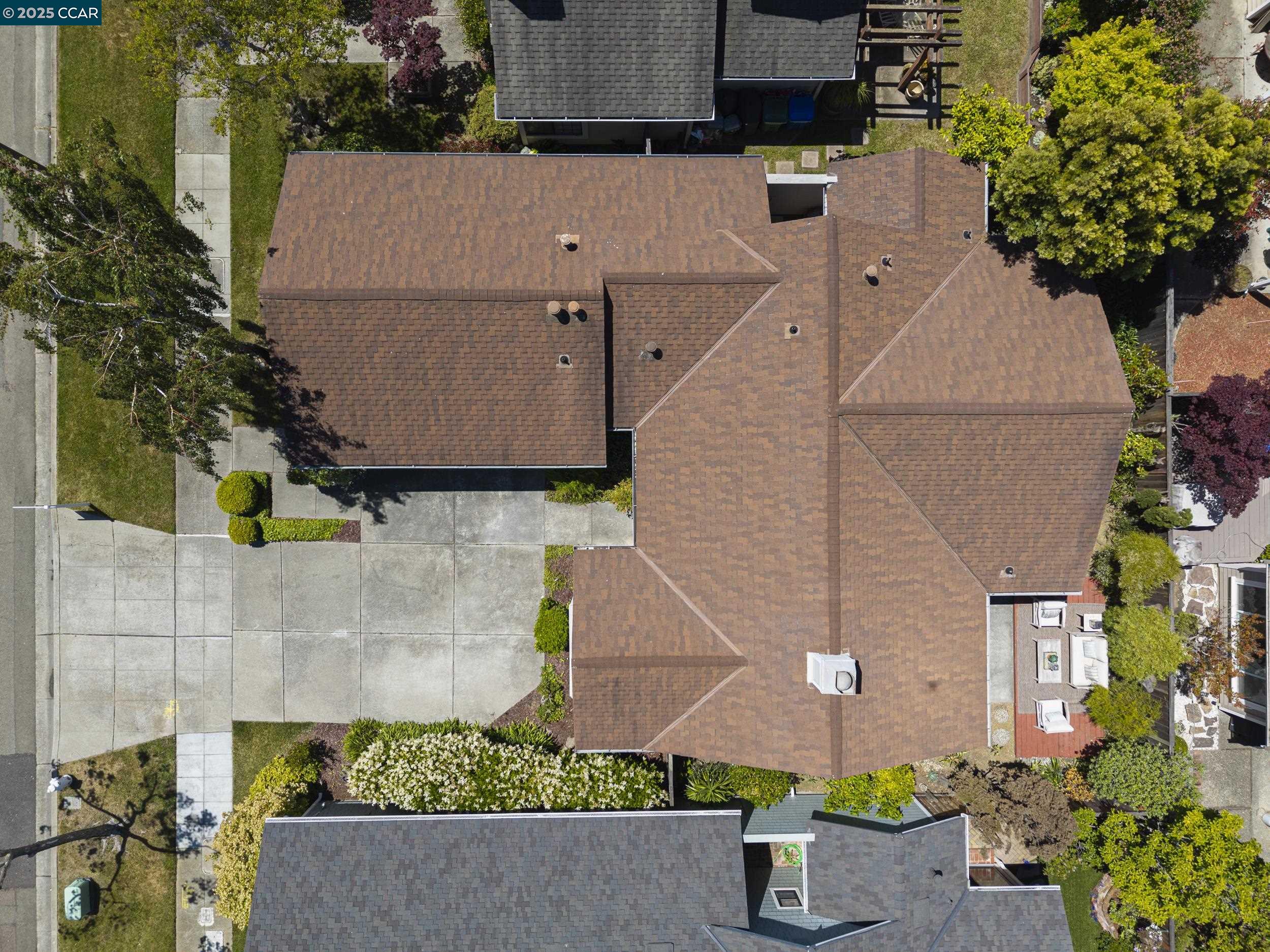 Detail Gallery Image 34 of 40 For 39 Crane Ct, Alameda,  CA 94502 - 3 Beds | 2 Baths