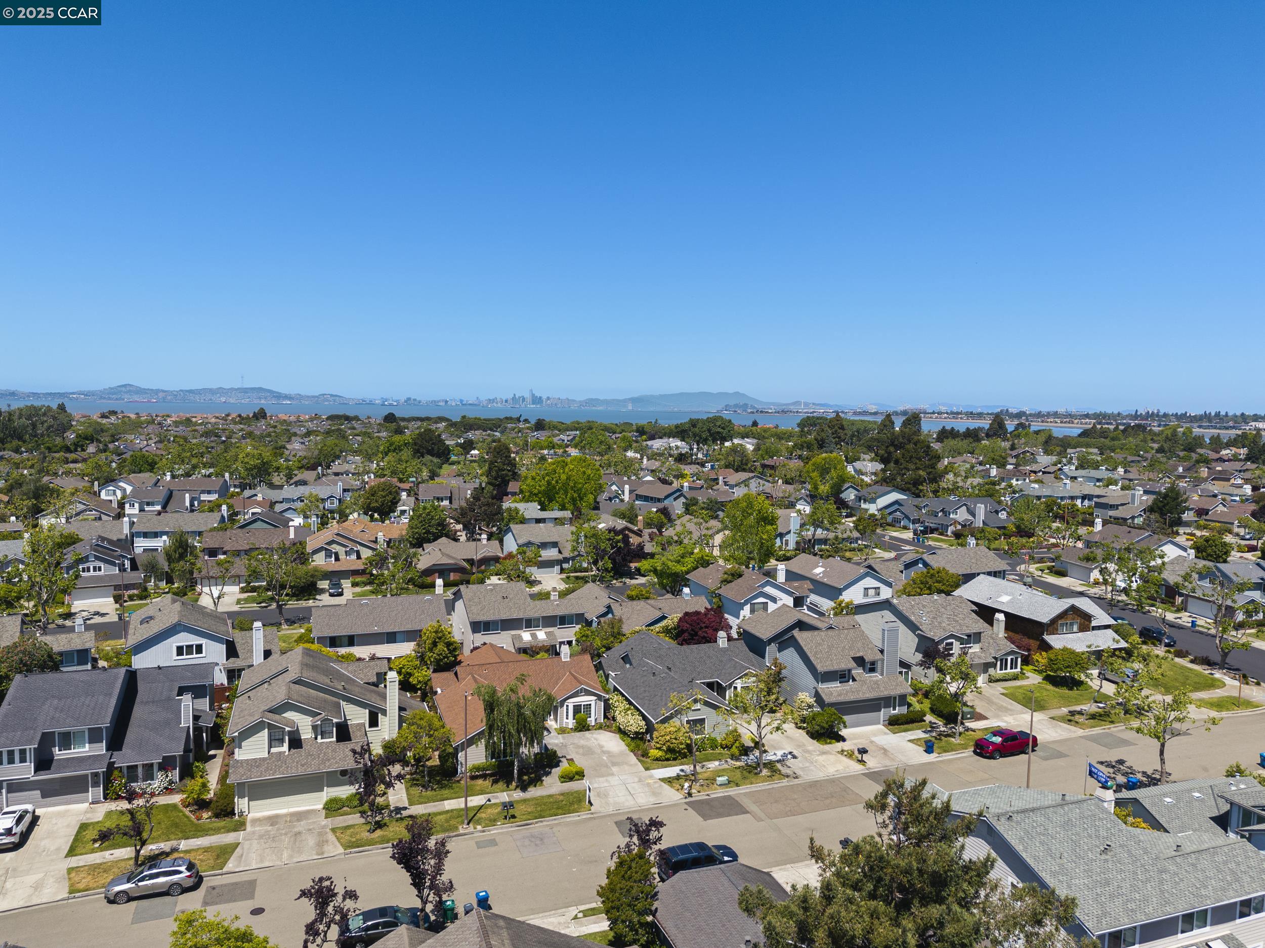 Detail Gallery Image 36 of 40 For 39 Crane Ct, Alameda,  CA 94502 - 3 Beds | 2 Baths