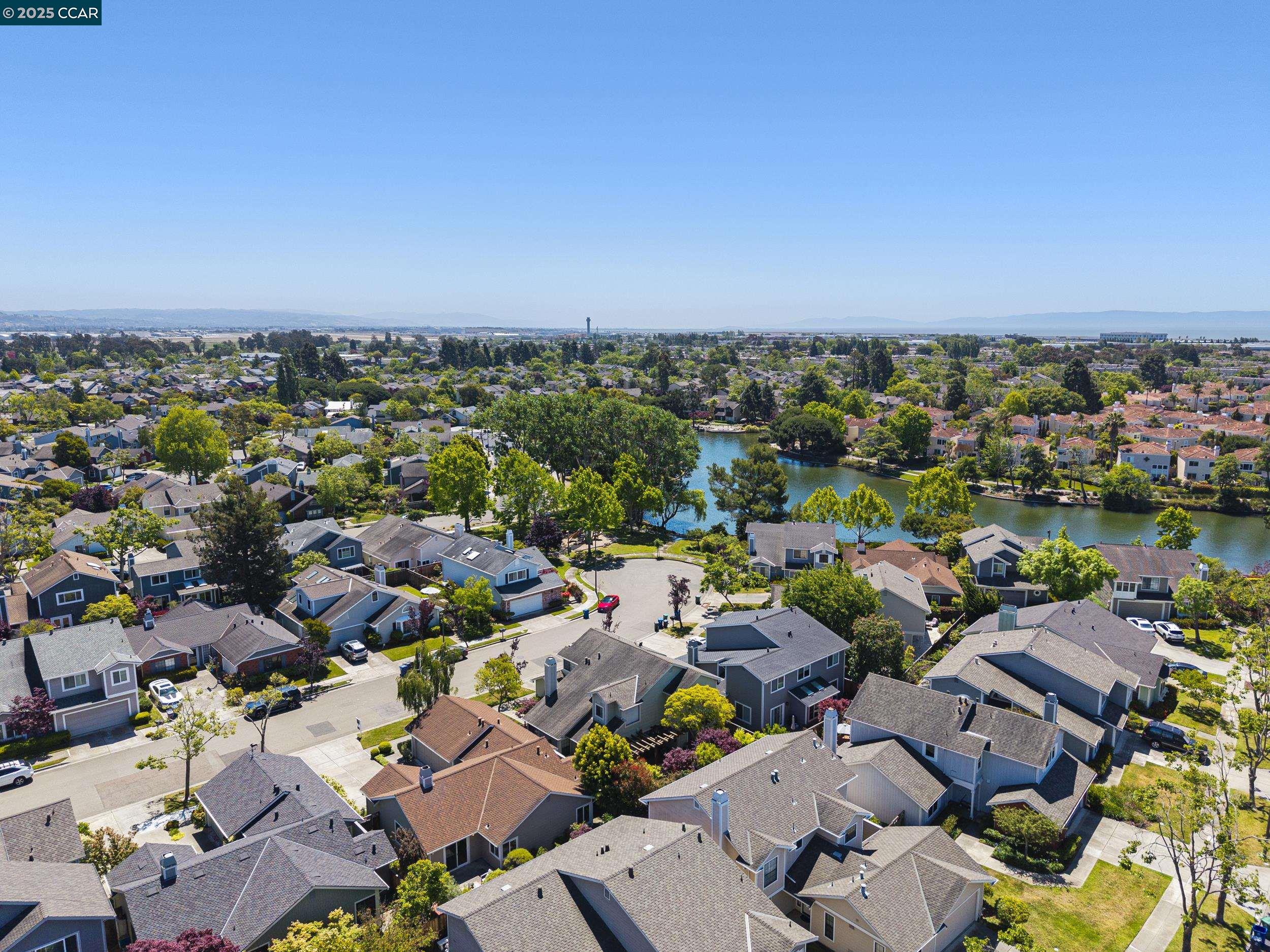 Detail Gallery Image 38 of 40 For 39 Crane Ct, Alameda,  CA 94502 - 3 Beds | 2 Baths