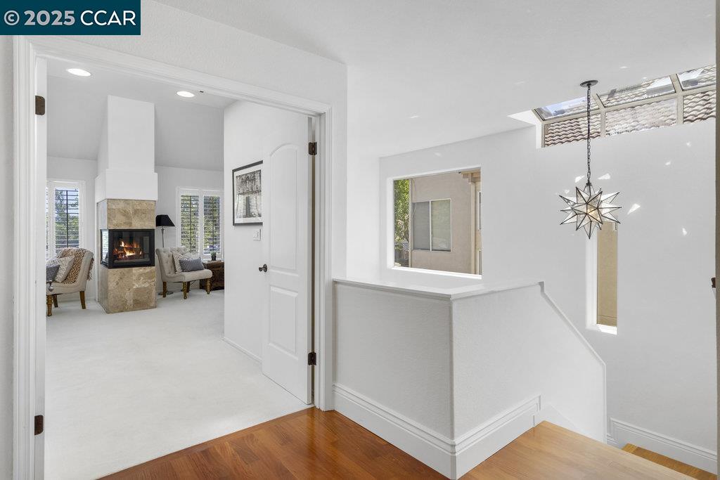 Detail Gallery Image 18 of 35 For 1086 Vista Pointe Cir, San Ramon,  CA 94582 - 4 Beds | 3 Baths