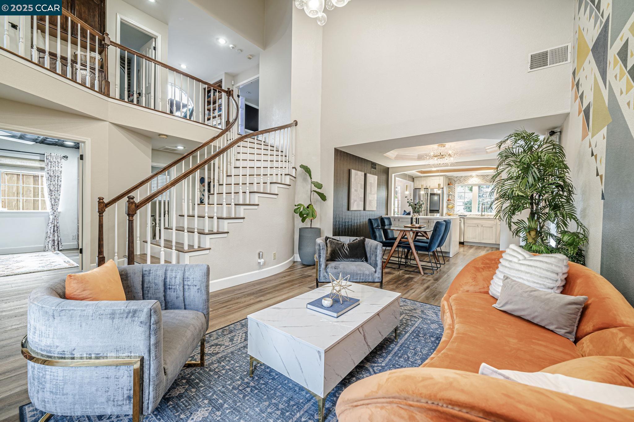 Detail Gallery Image 3 of 47 For 231 Firethorn Ct, San Ramon,  CA 94582 - 4 Beds | 3 Baths