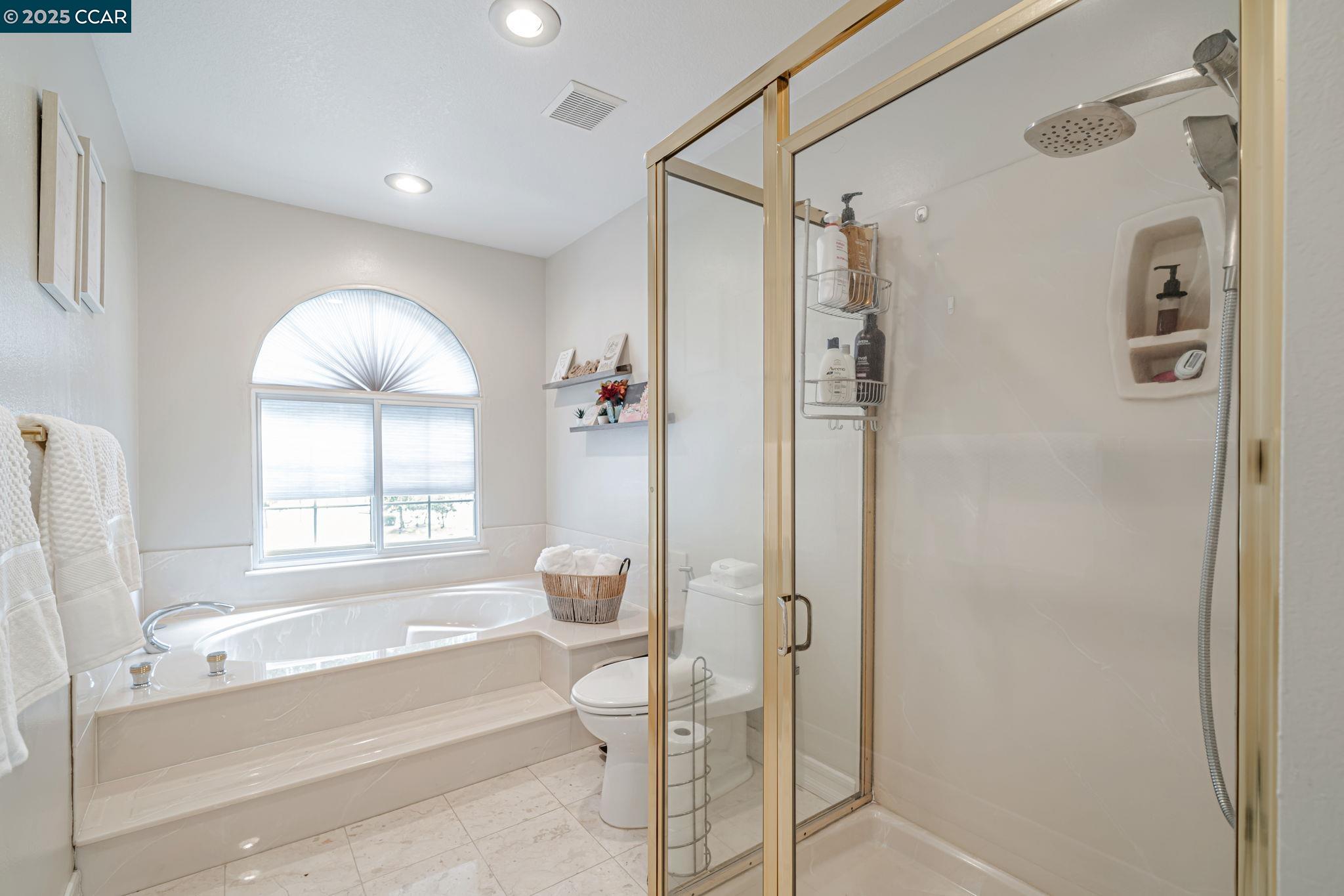 Detail Gallery Image 27 of 47 For 231 Firethorn Ct, San Ramon,  CA 94582 - 4 Beds | 3 Baths
