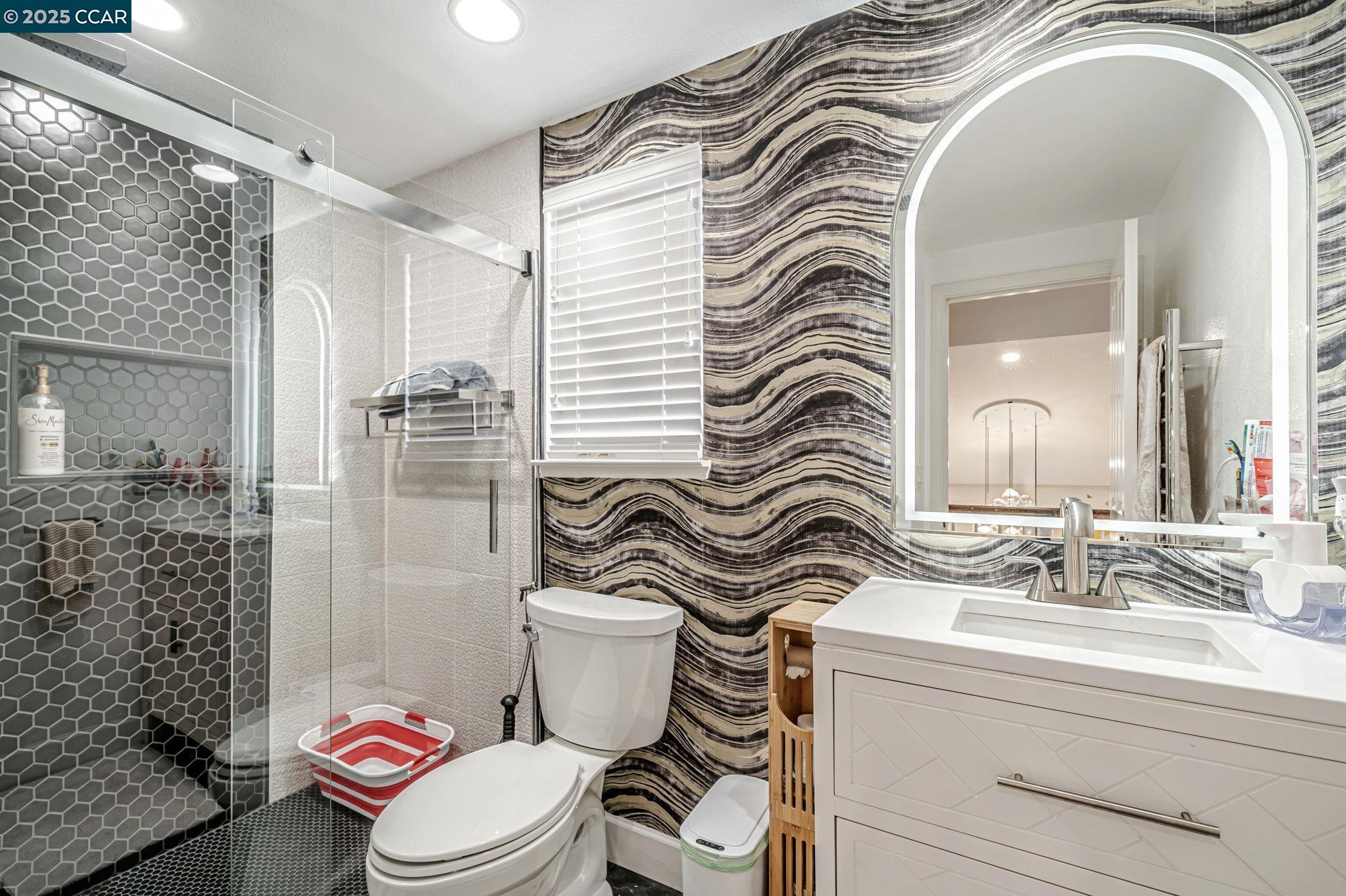 Detail Gallery Image 31 of 47 For 231 Firethorn Ct, San Ramon,  CA 94582 - 4 Beds | 3 Baths