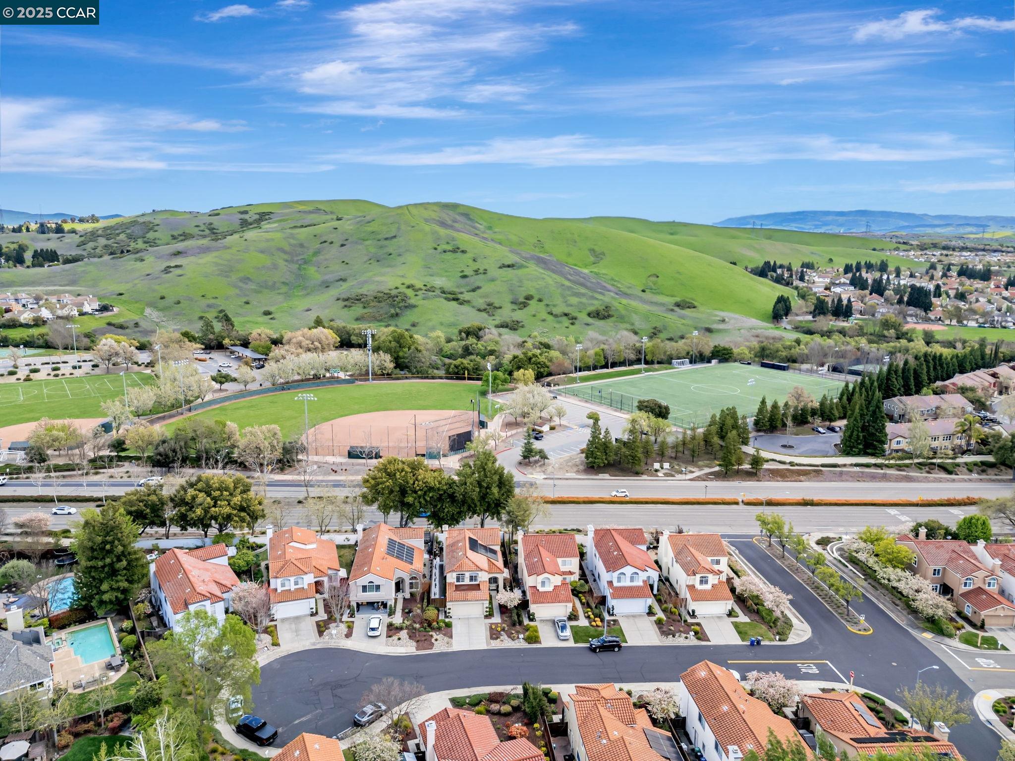 Detail Gallery Image 41 of 47 For 231 Firethorn Ct, San Ramon,  CA 94582 - 4 Beds | 3 Baths