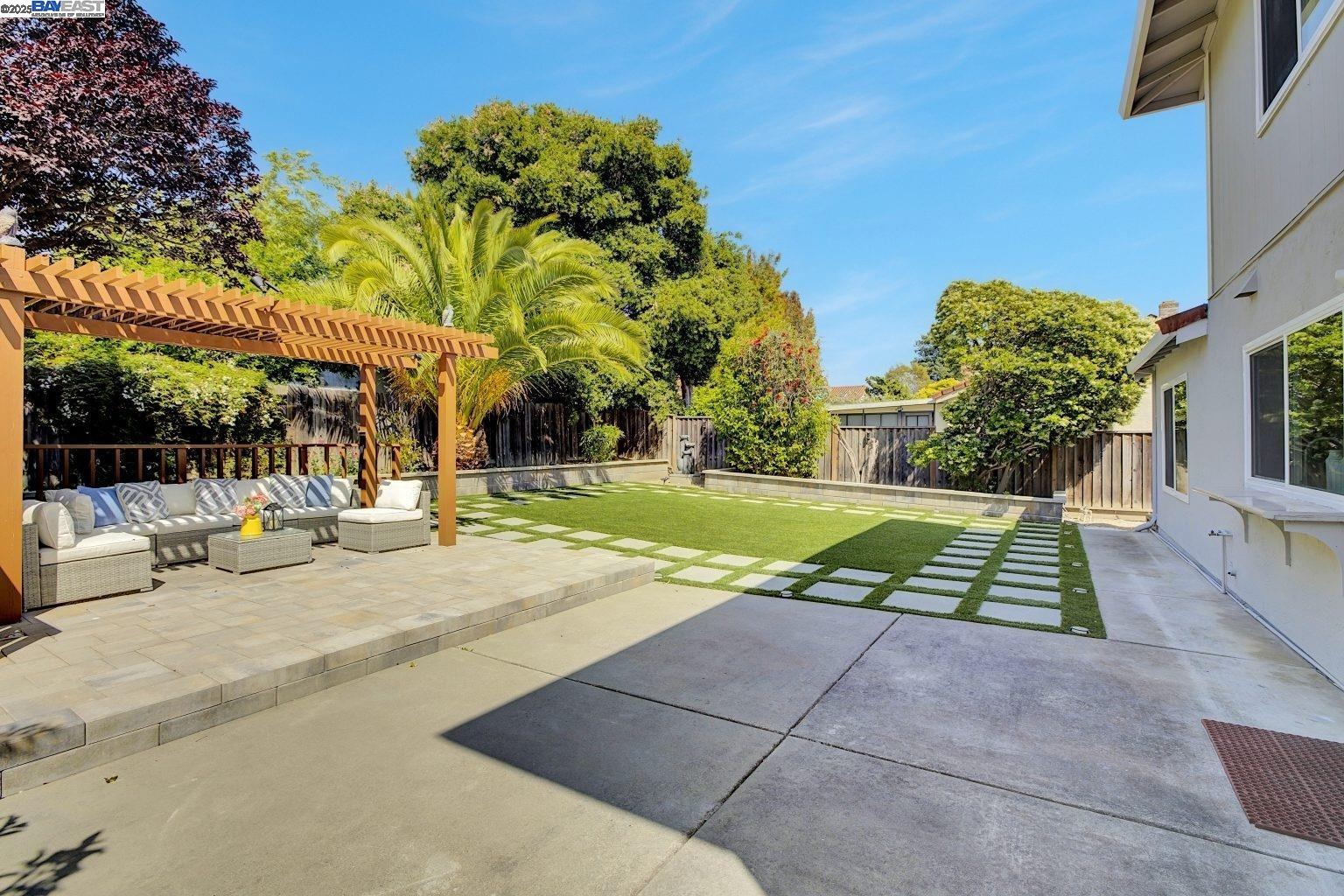 Detail Gallery Image 22 of 29 For 33019 Brockway St, Union City,  CA 94587 - 4 Beds | 2/1 Baths