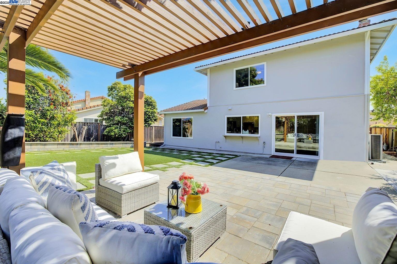 Detail Gallery Image 24 of 29 For 33019 Brockway St, Union City,  CA 94587 - 4 Beds | 2/1 Baths