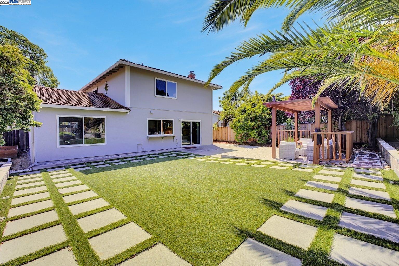 Detail Gallery Image 25 of 29 For 33019 Brockway St, Union City,  CA 94587 - 4 Beds | 2/1 Baths