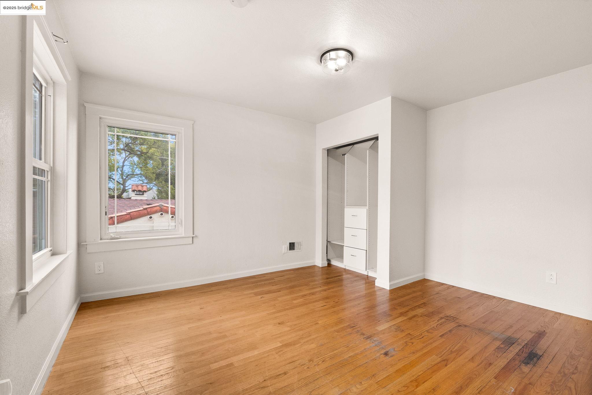 Detail Gallery Image 35 of 48 For 6021 Monadnock Way, Oakland,  CA 94605 - 3 Beds | 2 Baths