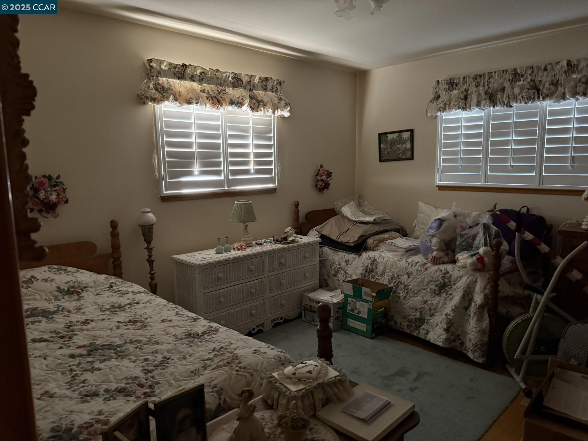Detail Gallery Image 8 of 12 For 1596 American Beauty Dr, Concord,  CA 94521 - 3 Beds | 2 Baths